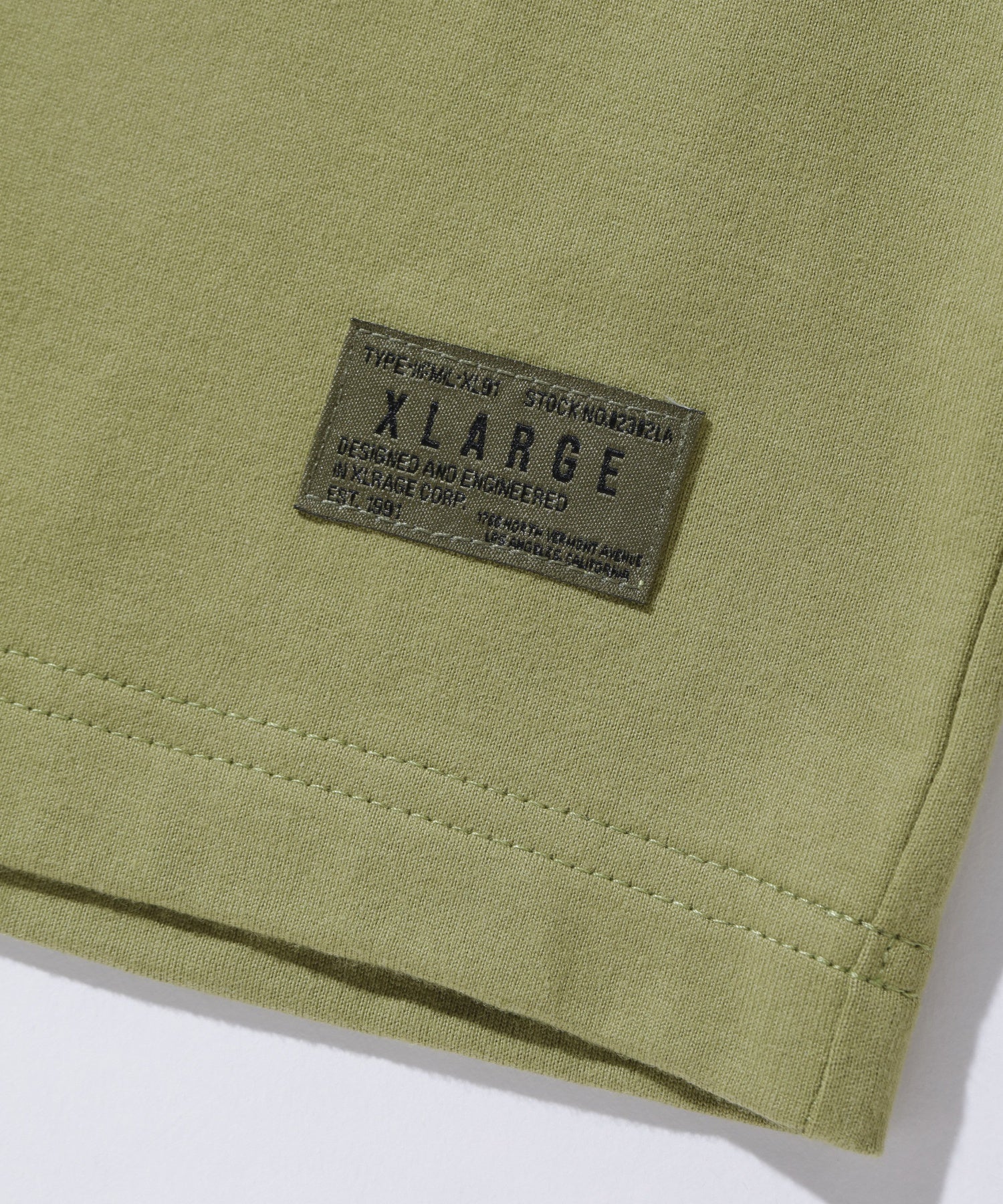 เสื้อสเวตเตอร์ MILITARY LOGO L/S TEE