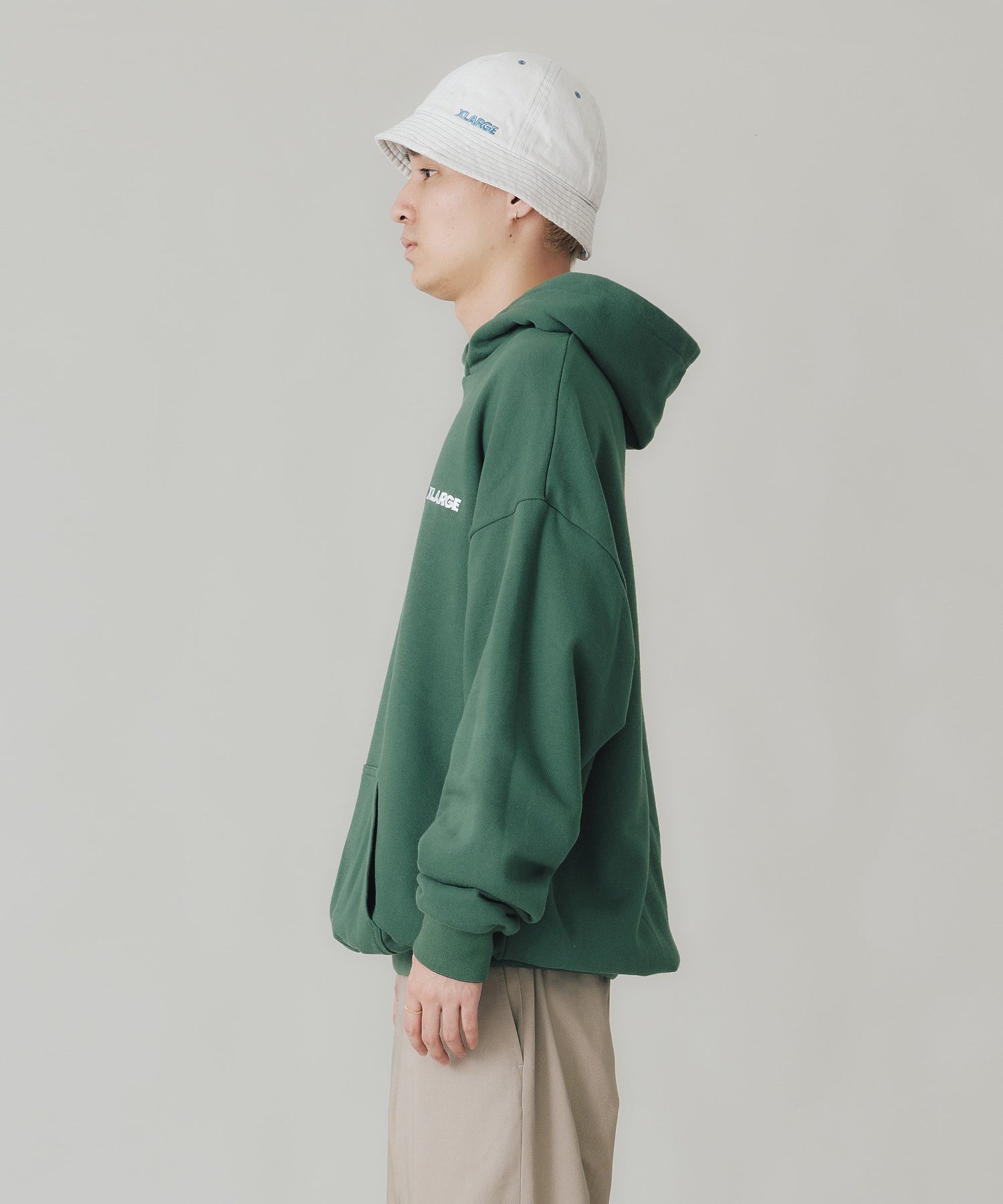 เสื้อฮู้ด XLARGE รุ่น Reversible Hooded Sweatshirt