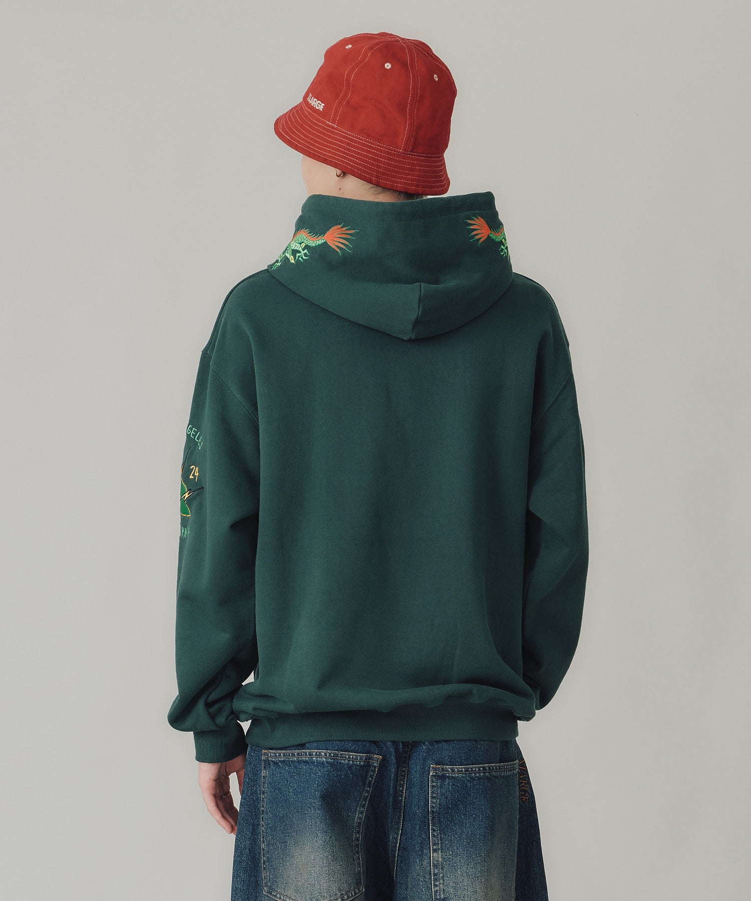 เสื้อสเวตเตอร์ TIGER EMBROIDERY HOODED SWEATSHIRT