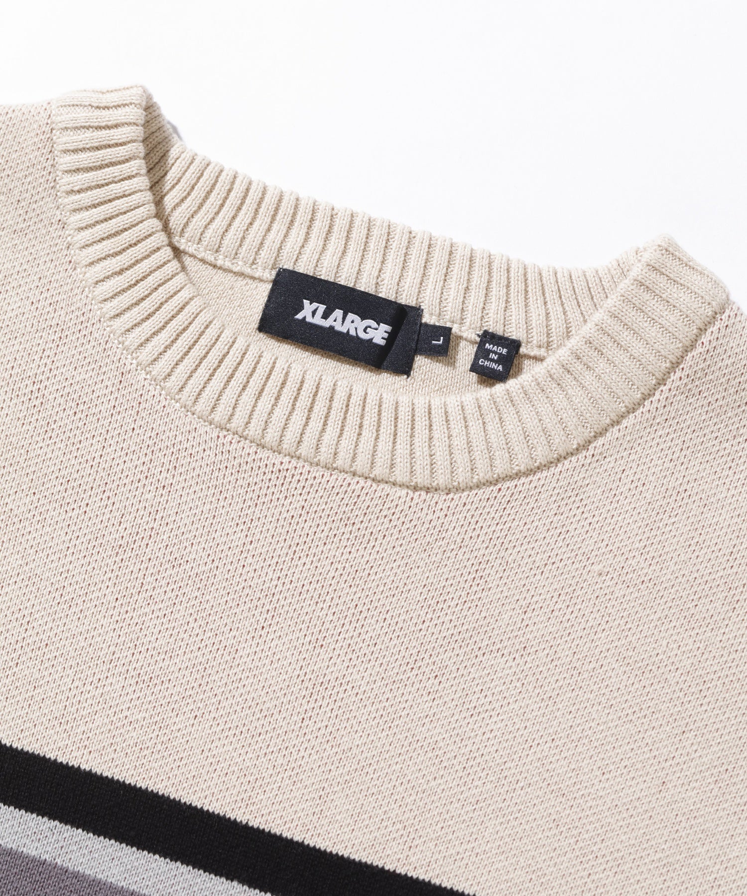 เสื้อสเวตเตอร์ XLARGE รุ่น Striped Crewneck Knit Top