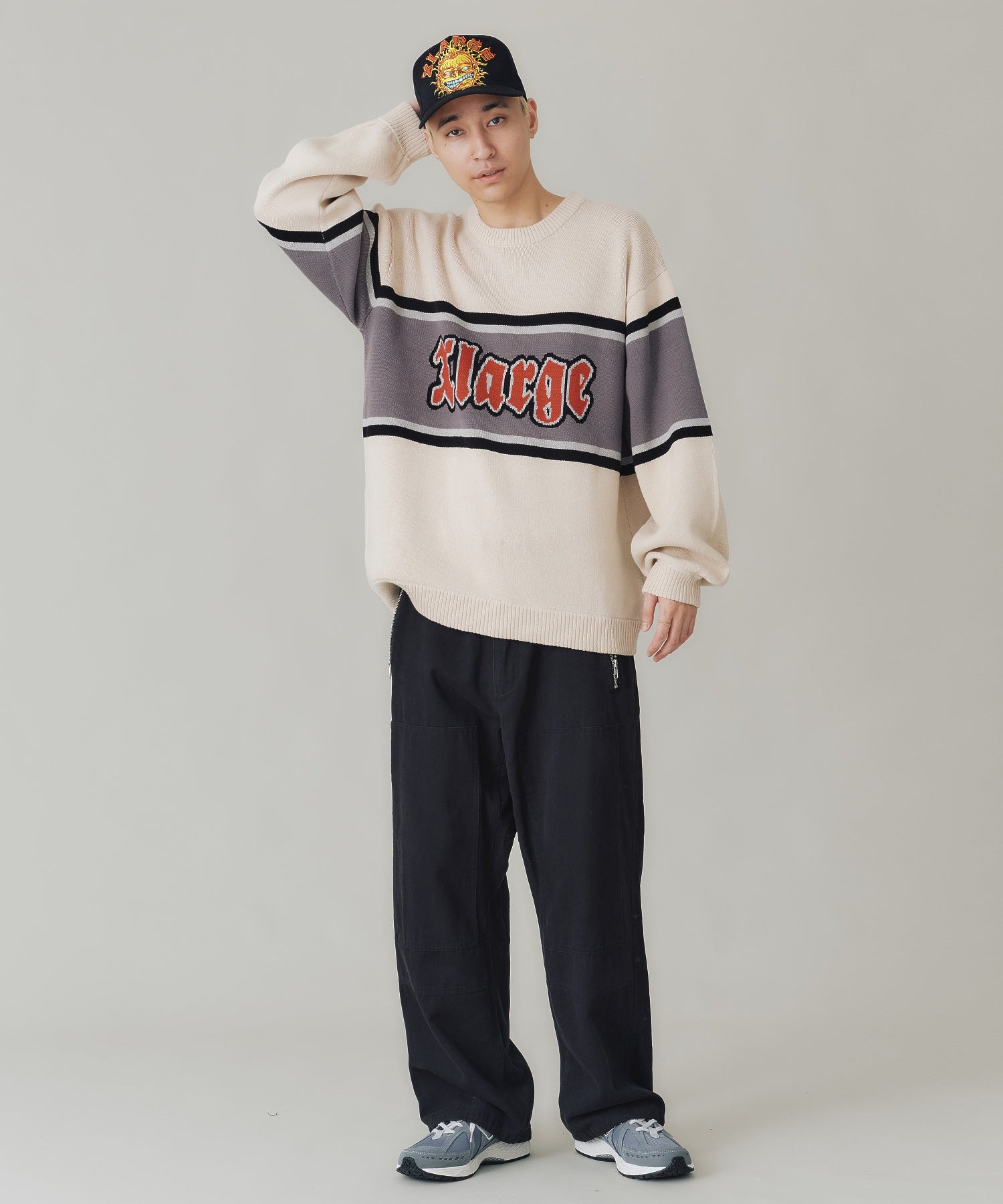 เสื้อสเวตเตอร์ XLARGE รุ่น Striped Crewneck Knit Top