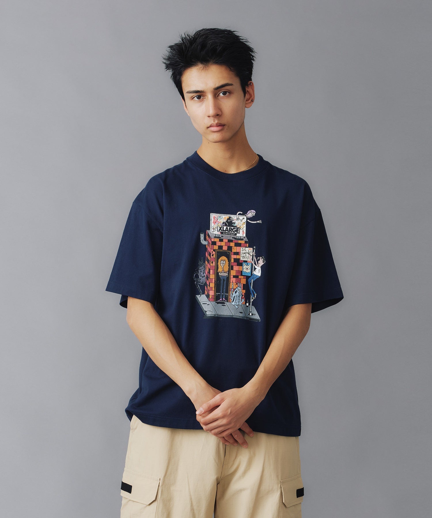 เสื้อยืดแขนสั้น XLARGE รุ่น SCRAWL S/S TEE