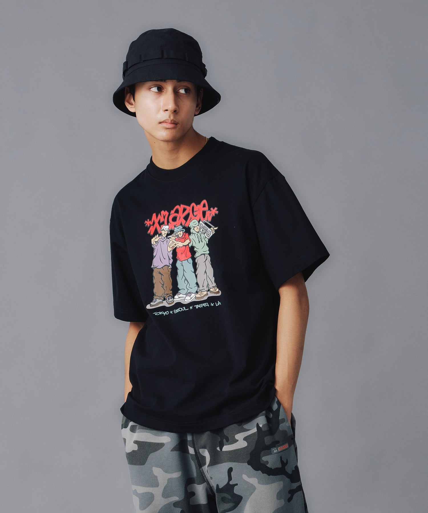 เสื้อยืดแขนสั้น XLARGE รุ่น SCRAWL S/S TEE