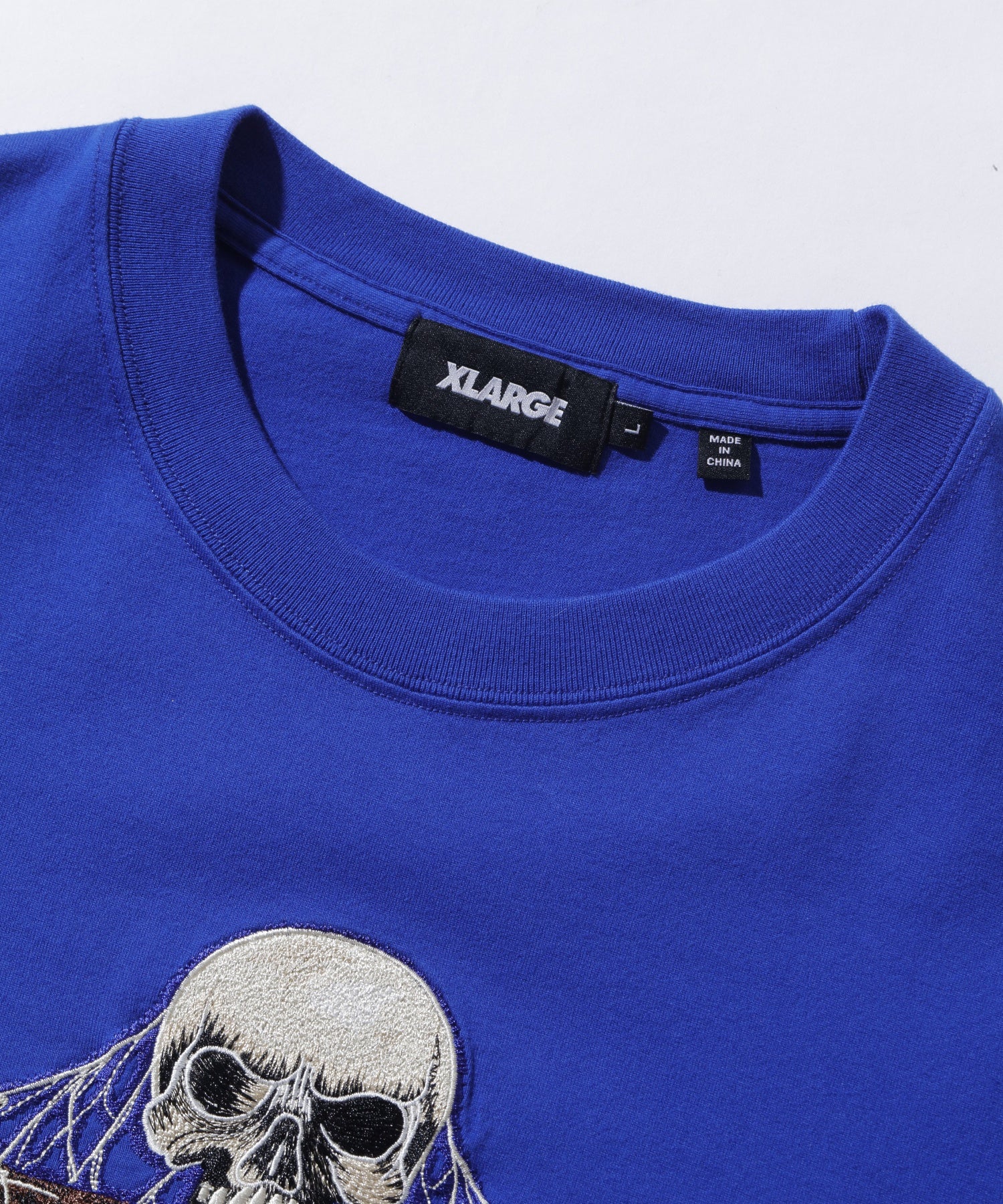 เสื้อยืดแขนสั้น XLARGE รุ่น SKULL LOGO S/S TEE
