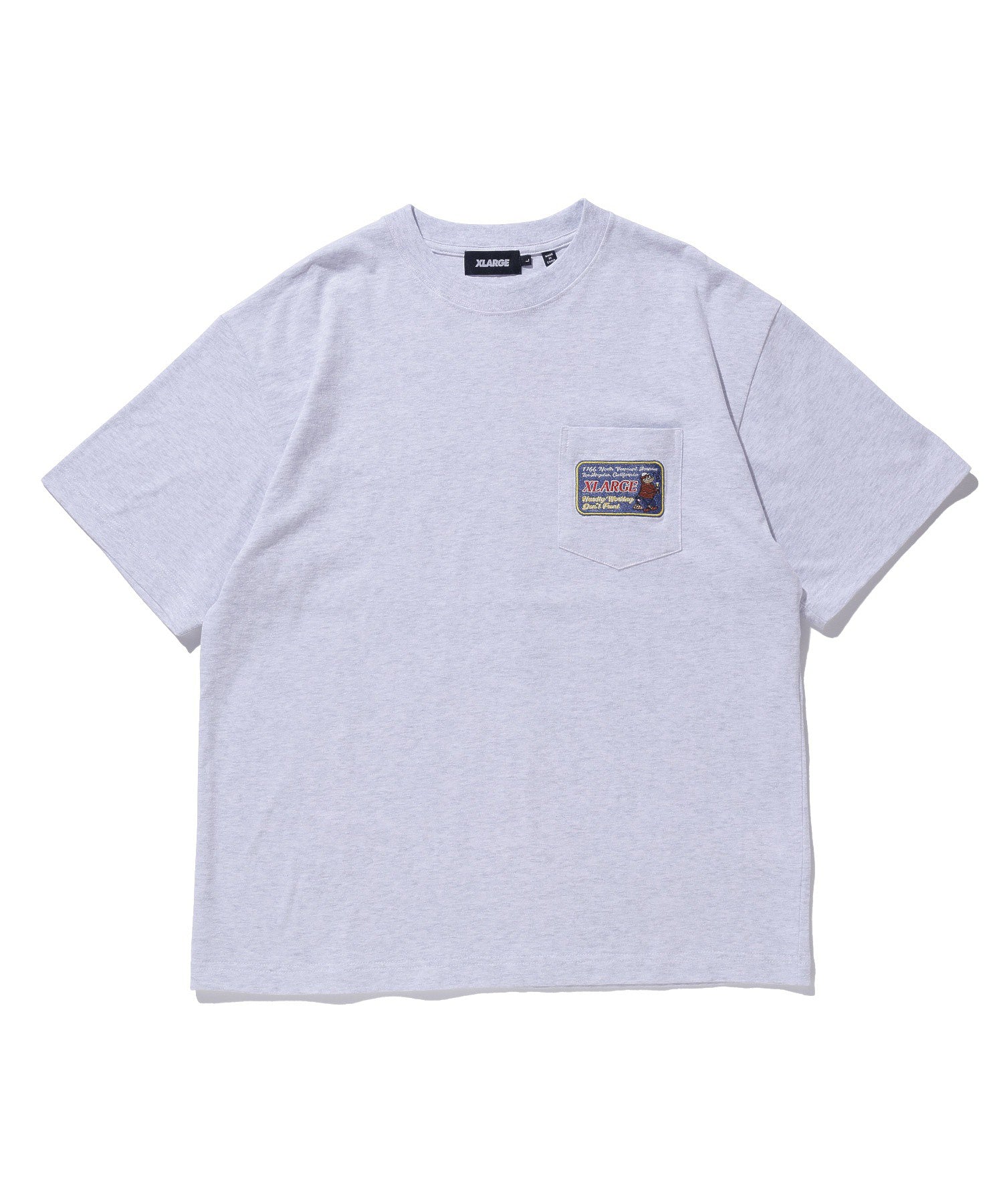 เสื้อยืดแขนสั้น XLARGE รุ่น BEAR WITH BOTTLES S/S POCKET TEE