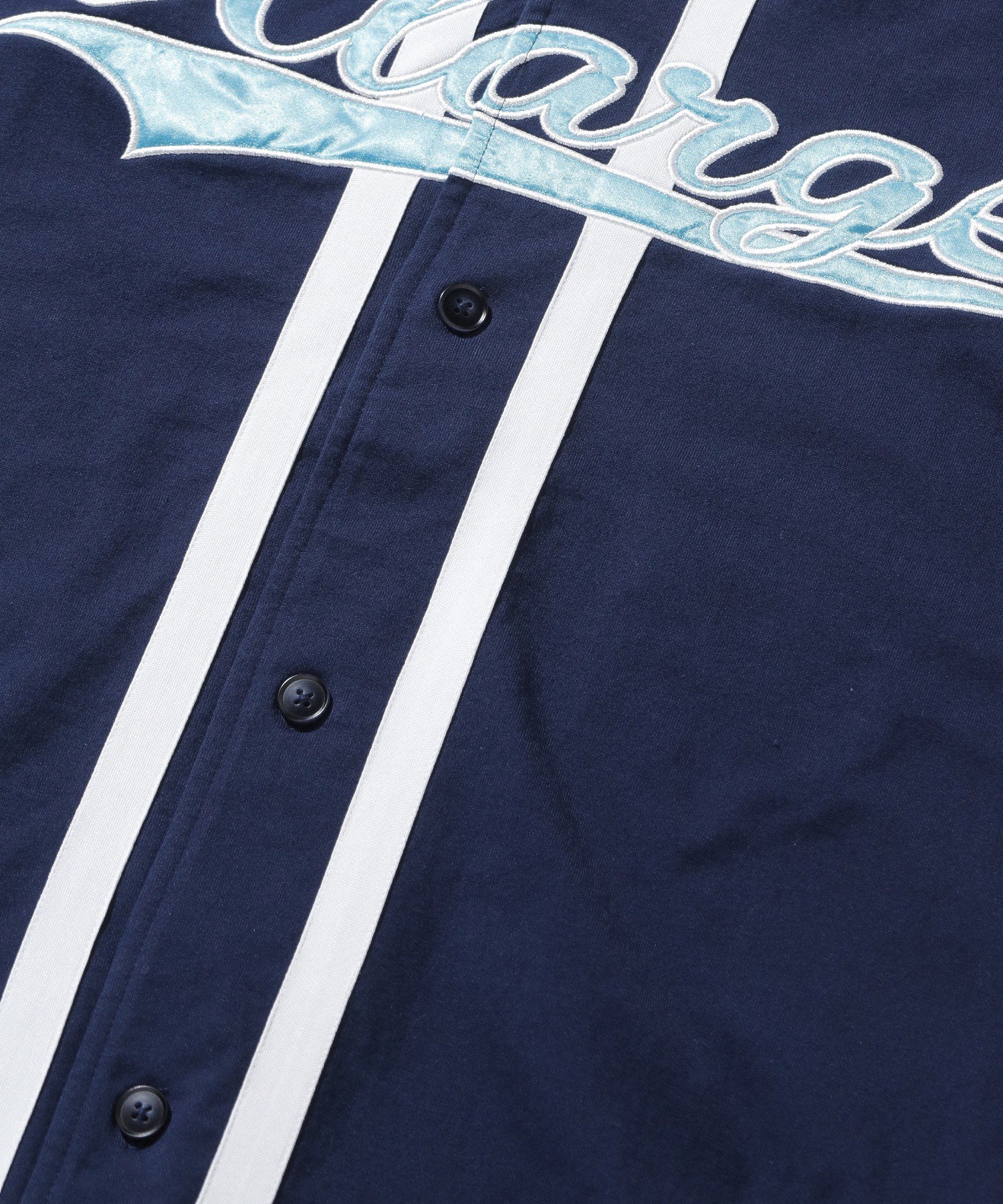 เสื้อเชิ้ต XLARGE รุ่น EMBROIDERED BASEBALL SHIRT