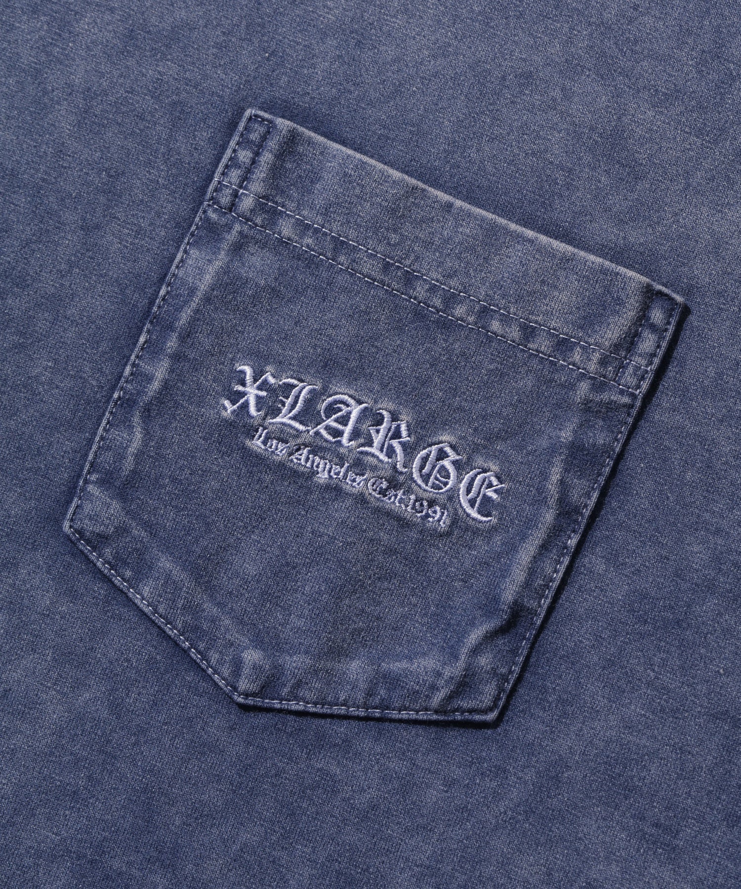เสื้อยืดแขนสั้น XLARGE รุ่น Overdyed S/S Pocket Tee