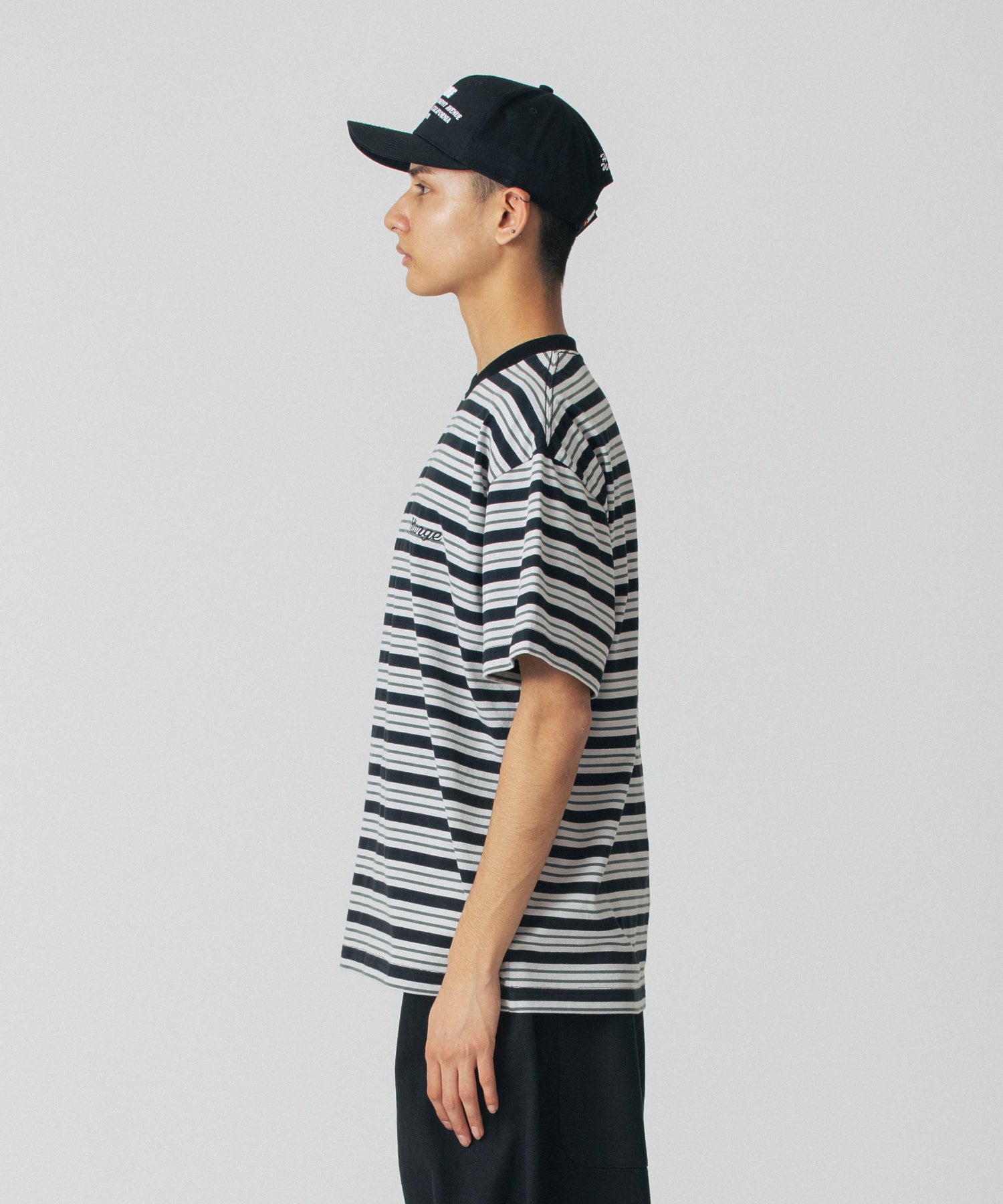 เสื้อยืดแขนสั้น XLARGE รุ่น Striped S/S Tee