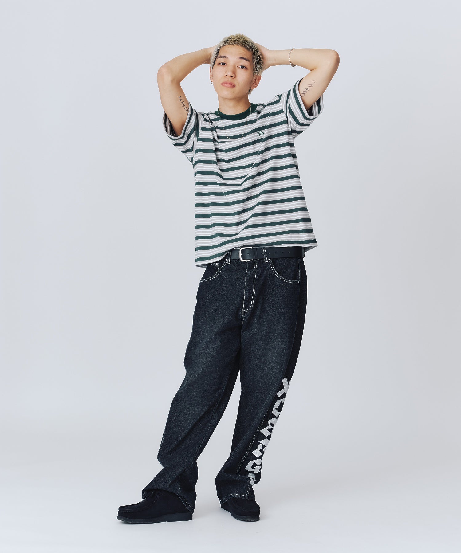 เสื้อยืดแขนสั้น XLARGE รุ่น Striped S/S Tee