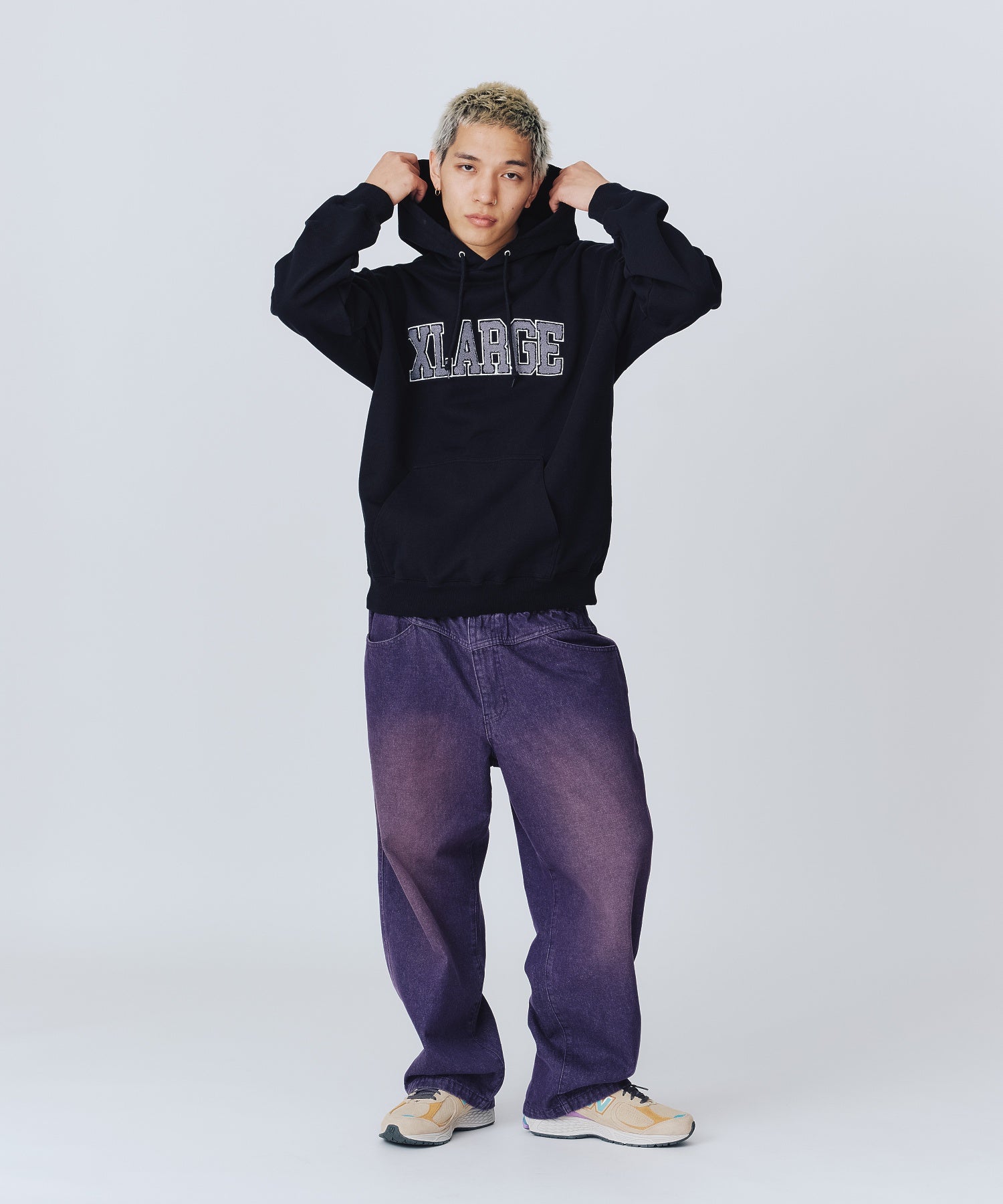 เสื้อฮู้ด XLARGE รุ่น Arch Logo Hooded Sweatshirt