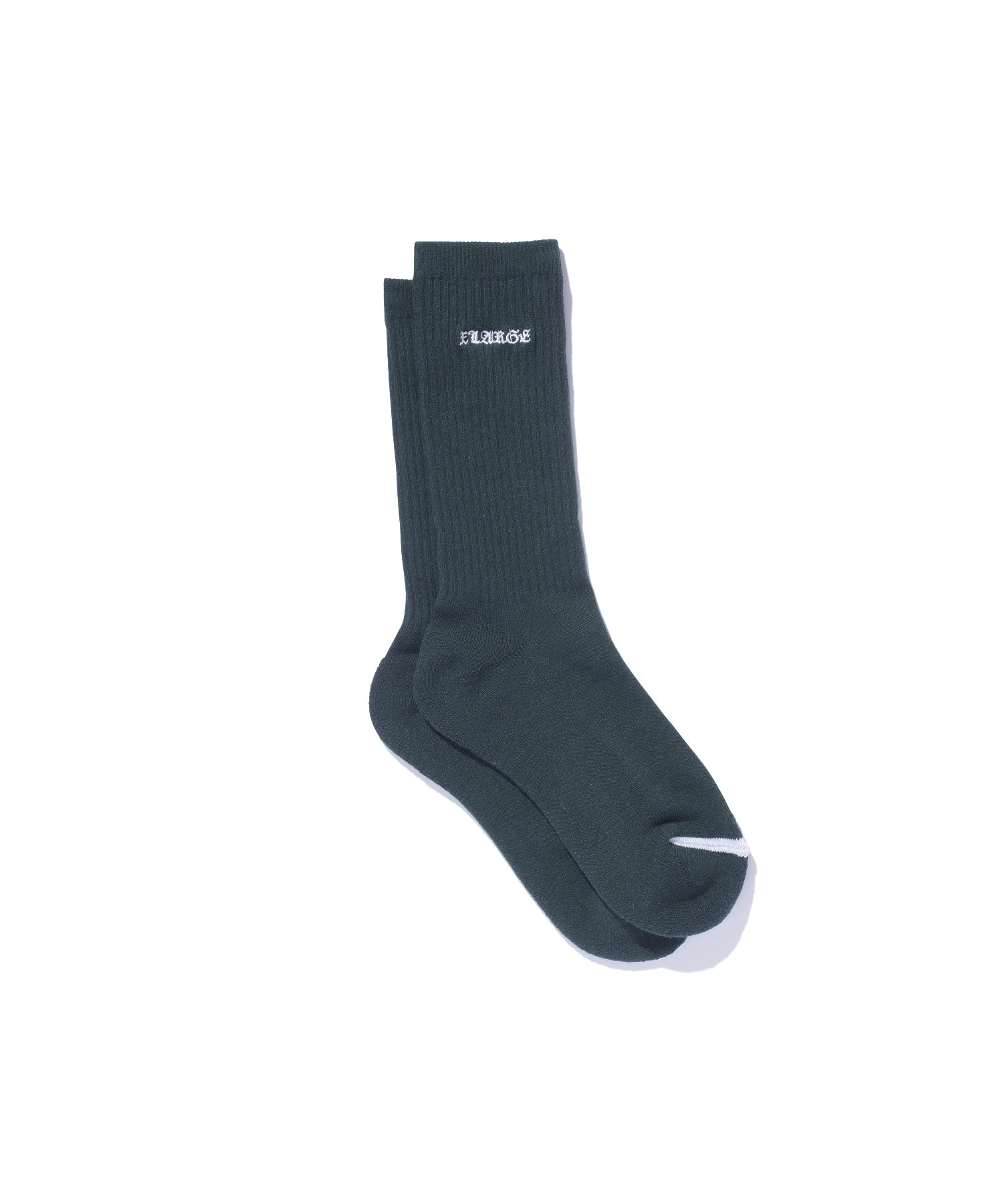 ถุงเท้า XLARGE รุ่น Old English Emb. Socks