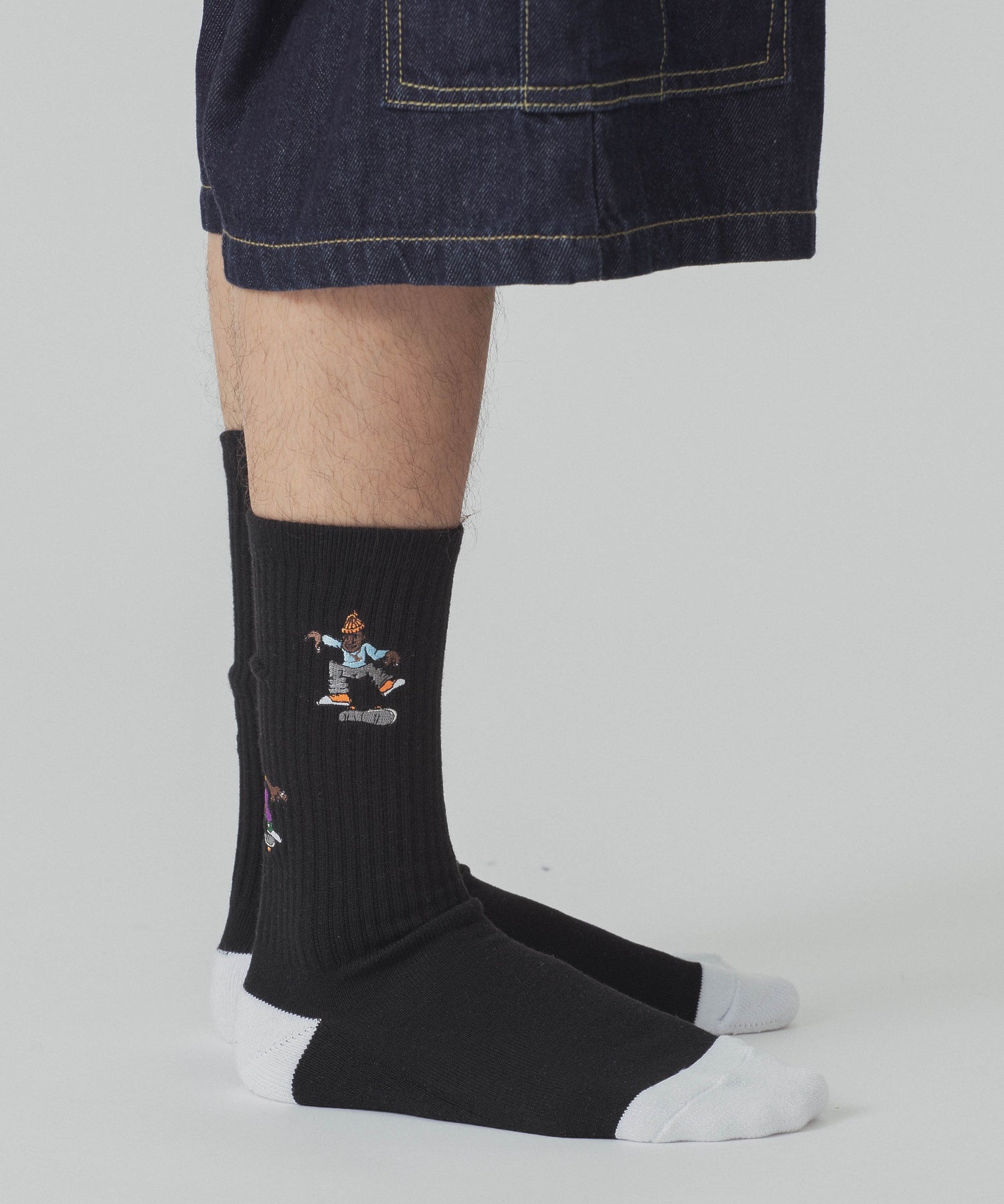 ถุงเท้า Xlarge รุ่น Xlarge X Crenshaw Skate Club Socks