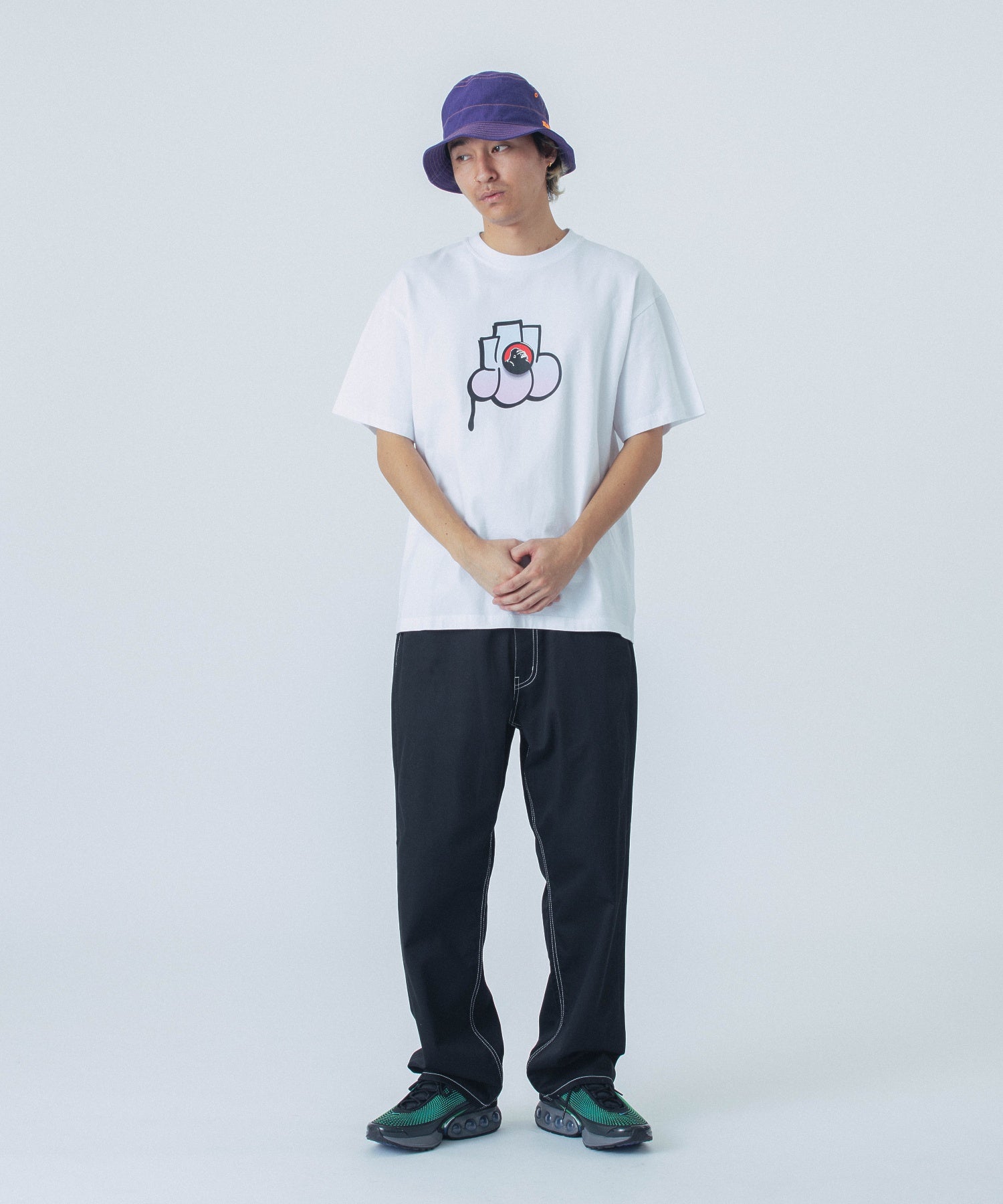 เสื้อยืดแขนสั้น XLARGE รุ่น Throw Up S/S Tee