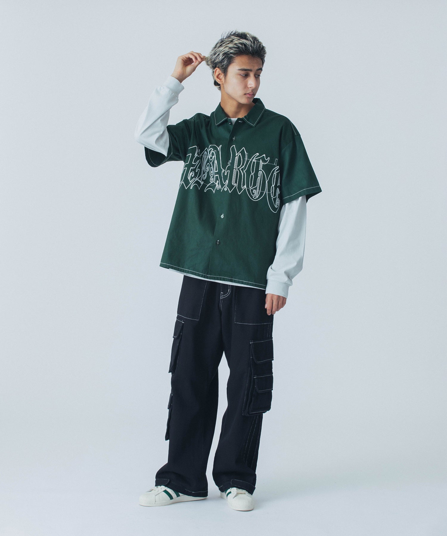 เสื้อเชิ้ต XLARGE รุ่น Old English S/S Work Shirt