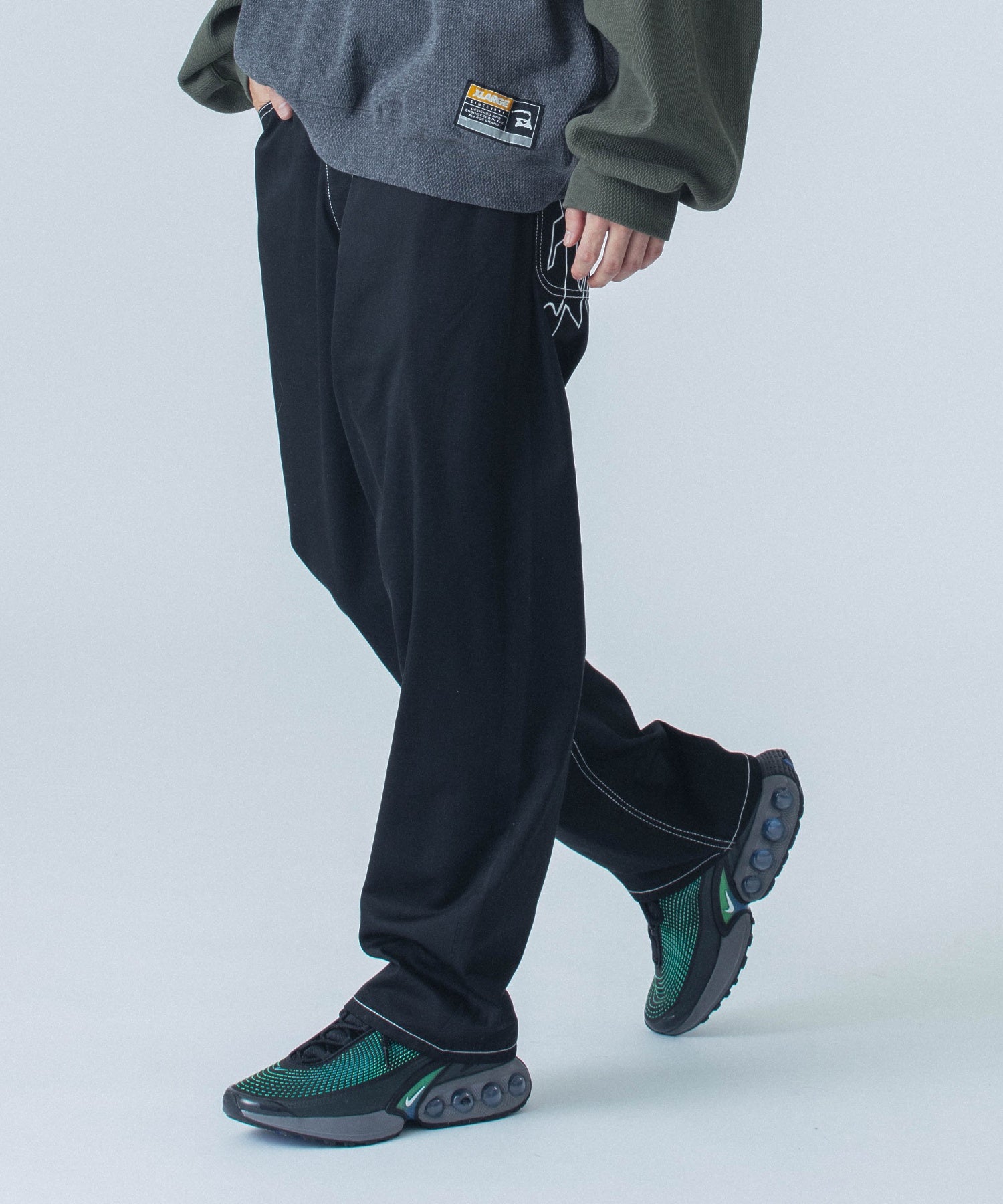 กางเกงขายาว XLARGE รุ่น Old English Work Pants