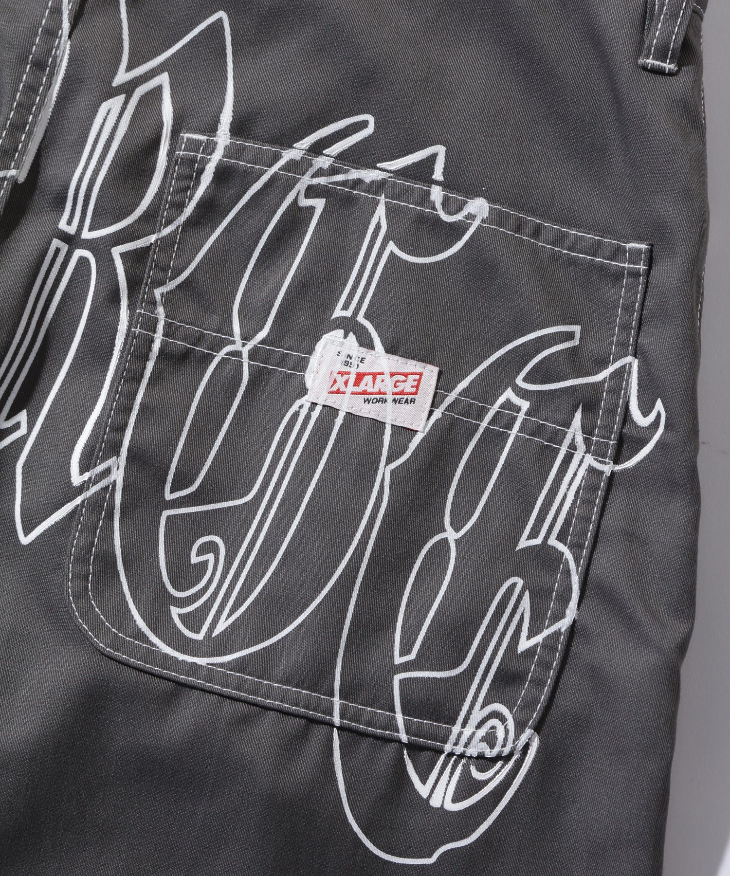 กางเกงขายาว XLARGE รุ่น Old English Work Pants