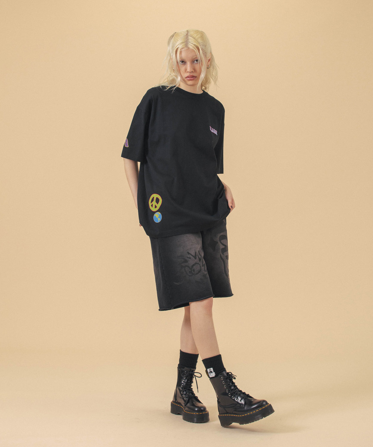 เสื้อยืดแขนสั้น XLARGE รุ่น Flower S/S Tee