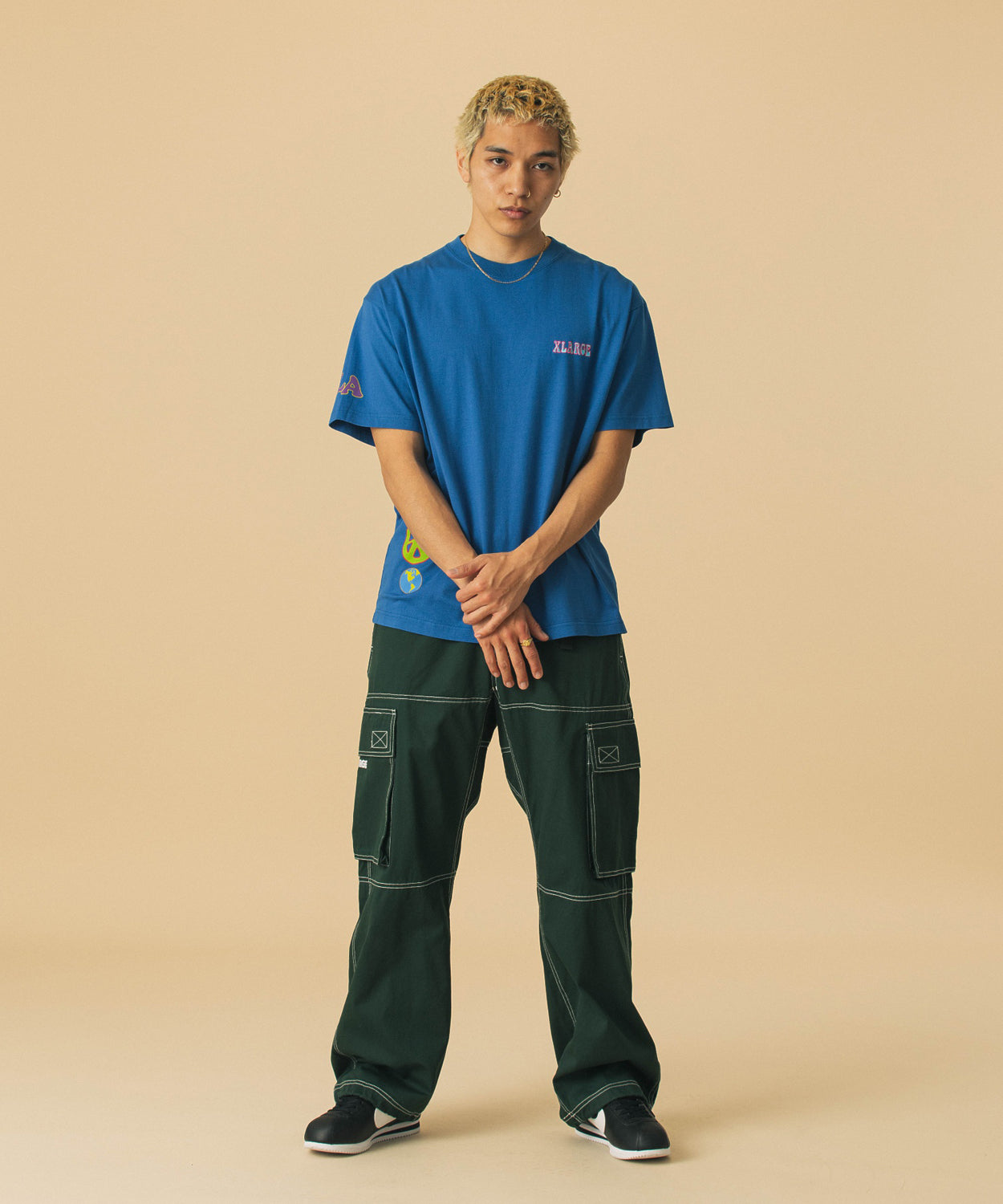 เสื้อยืดแขนสั้น XLARGE รุ่น Flower S/S Tee