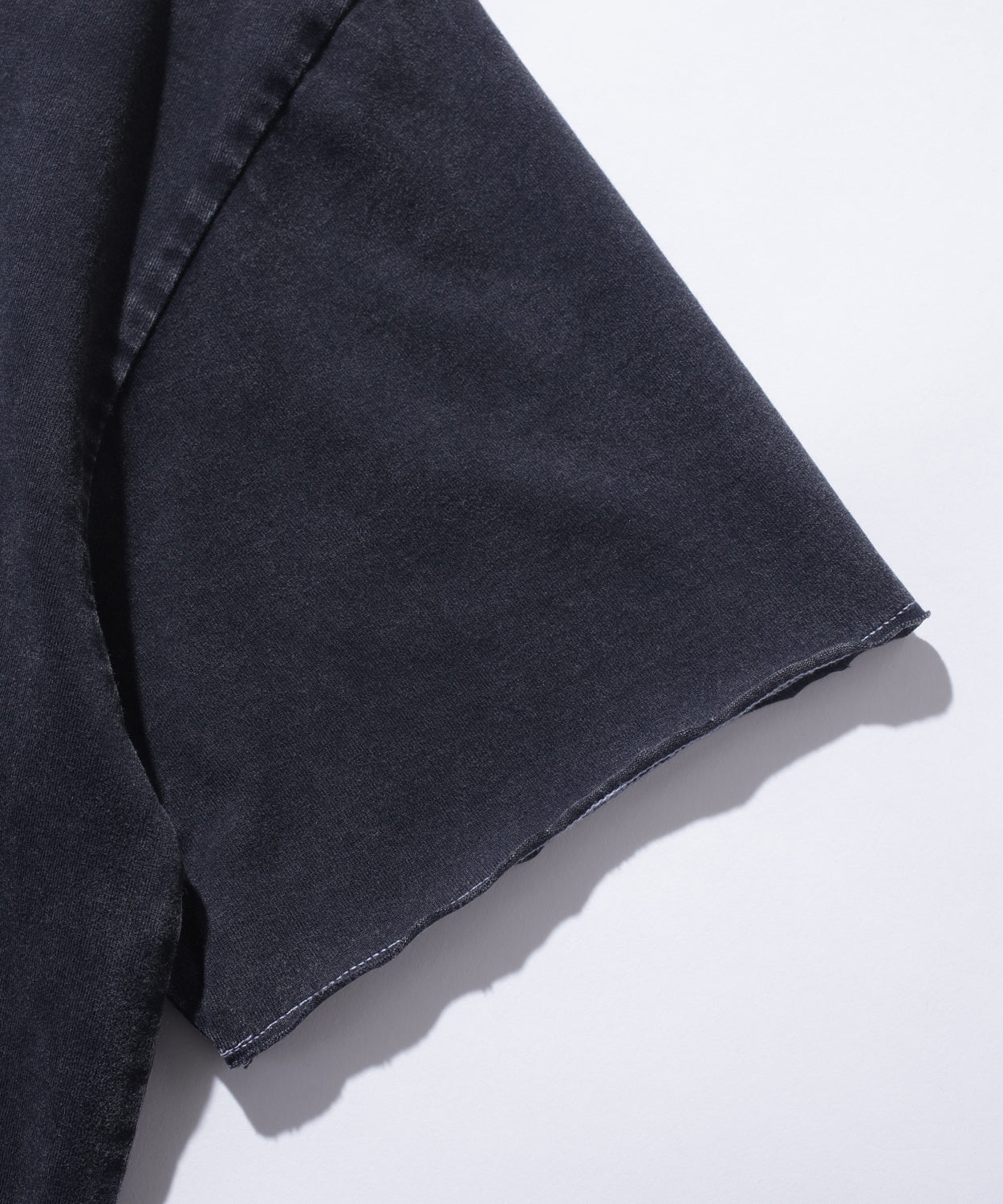 เสื้อยืดแขนสั้น XLARGE รุ่น Two Face S/S Tee