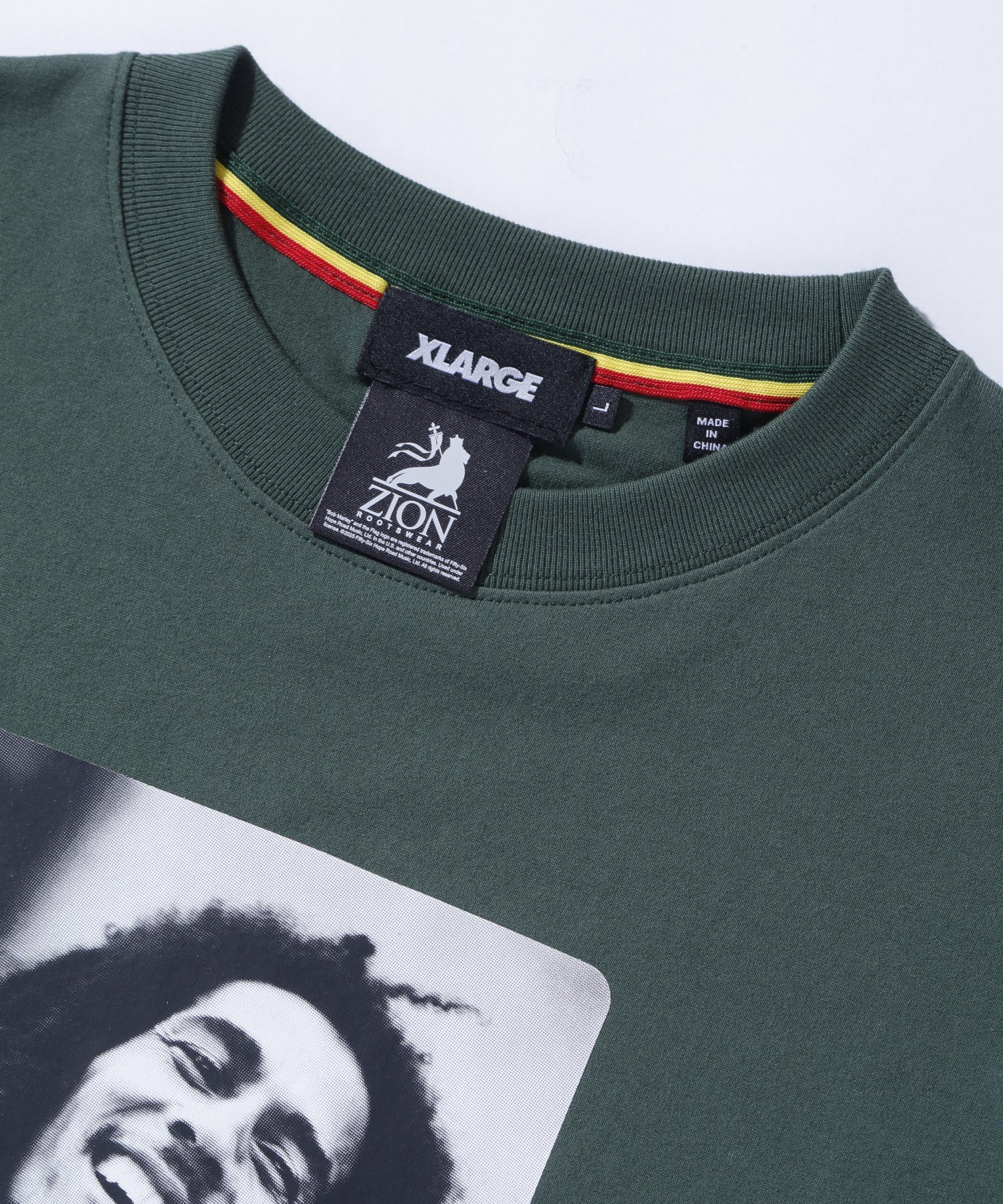 เสื้อยืดแขนสั้น XLARGE รุ่น Xlarge X Bob Marley Box Logo S/S Tee