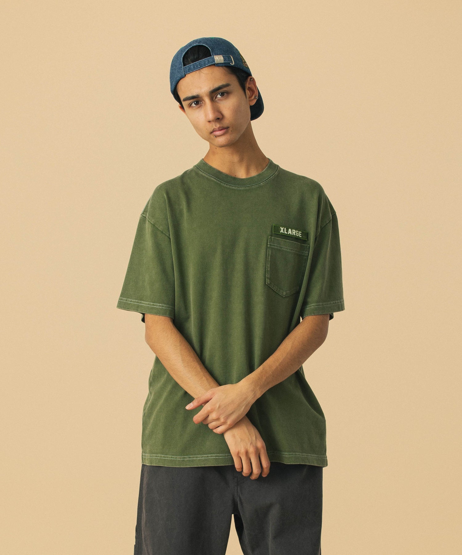 เสื้อยืดแขนสั้น XLARGE รุ่น Military Pocket S/S Tee
