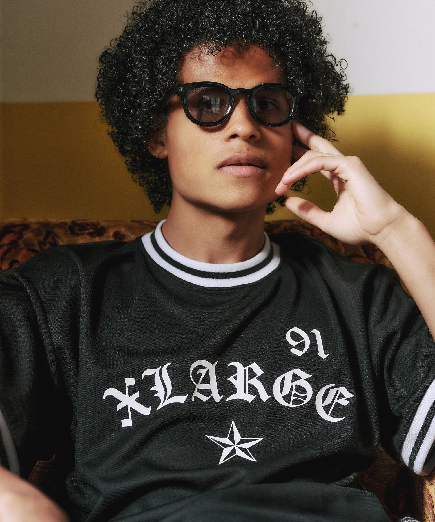 เสื้อยืดแขนสั้น XLARGE รุ่น Xlarge Football Jersey