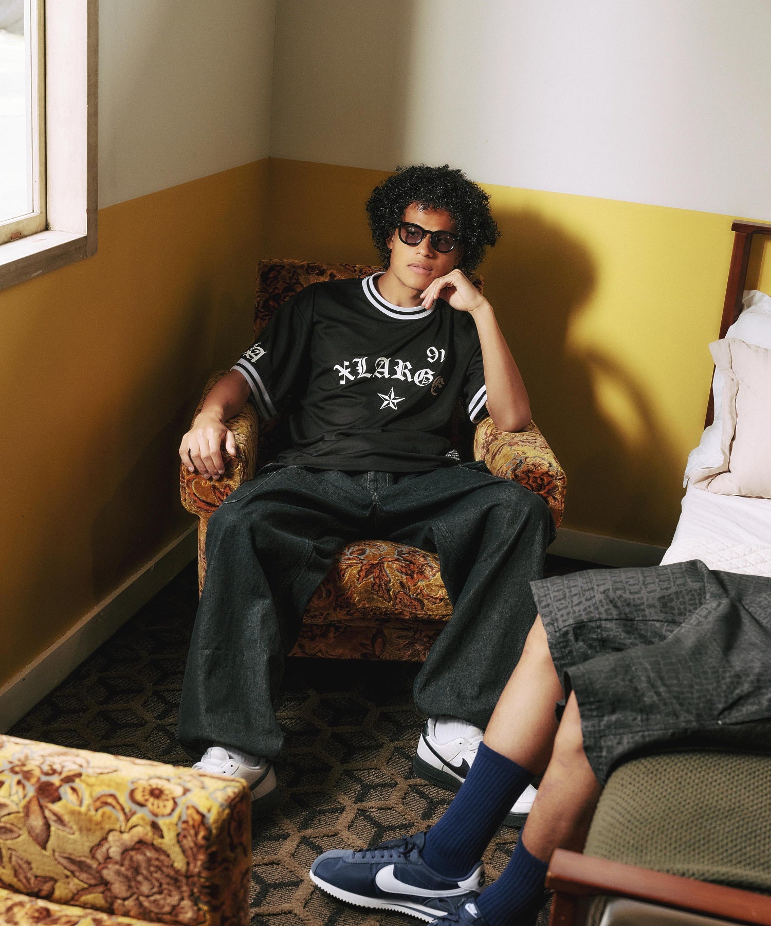 เสื้อยืดแขนสั้น XLARGE รุ่น Xlarge Football Jersey