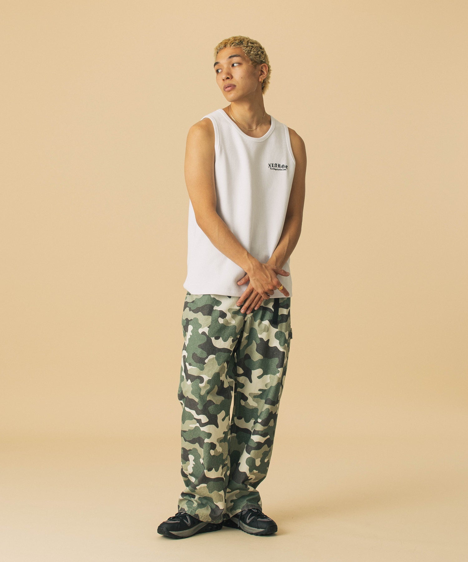 เสื้อกล้าม XLARGE รุ่น Old English Waffle Tank Top