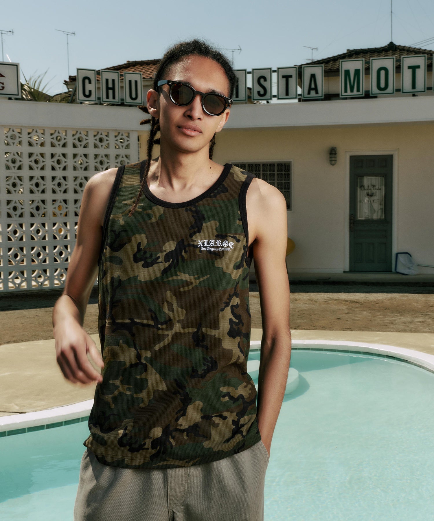 เสื้อกล้าม XLARGE รุ่น Old English Waffle Tank Top