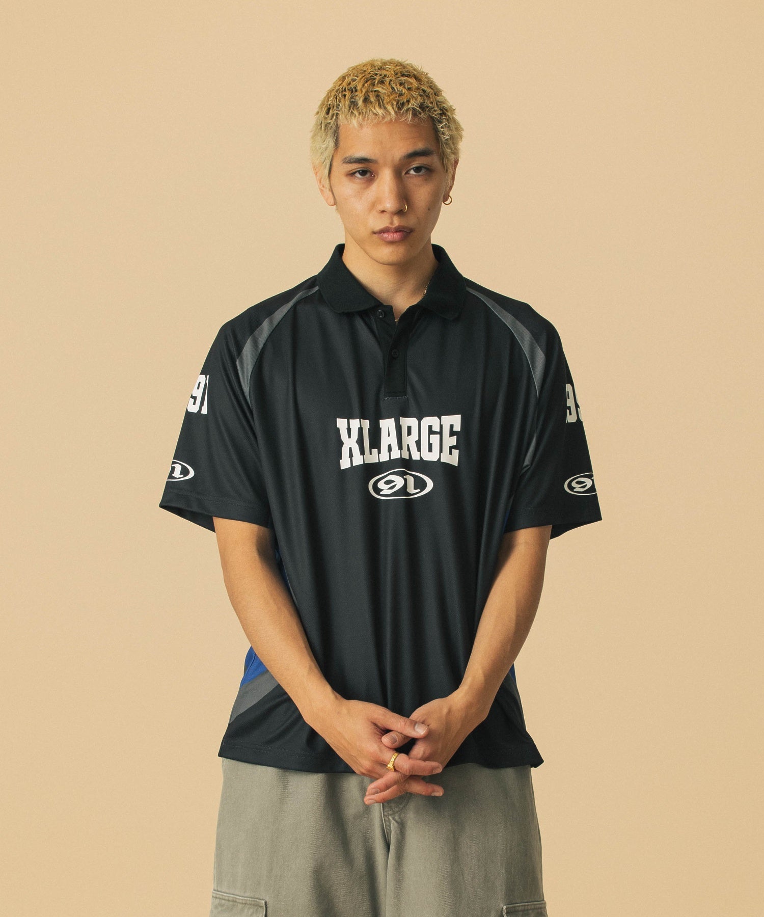 เสื้อยืดแขนยาว XLARGE รุ่น Football Shirt
