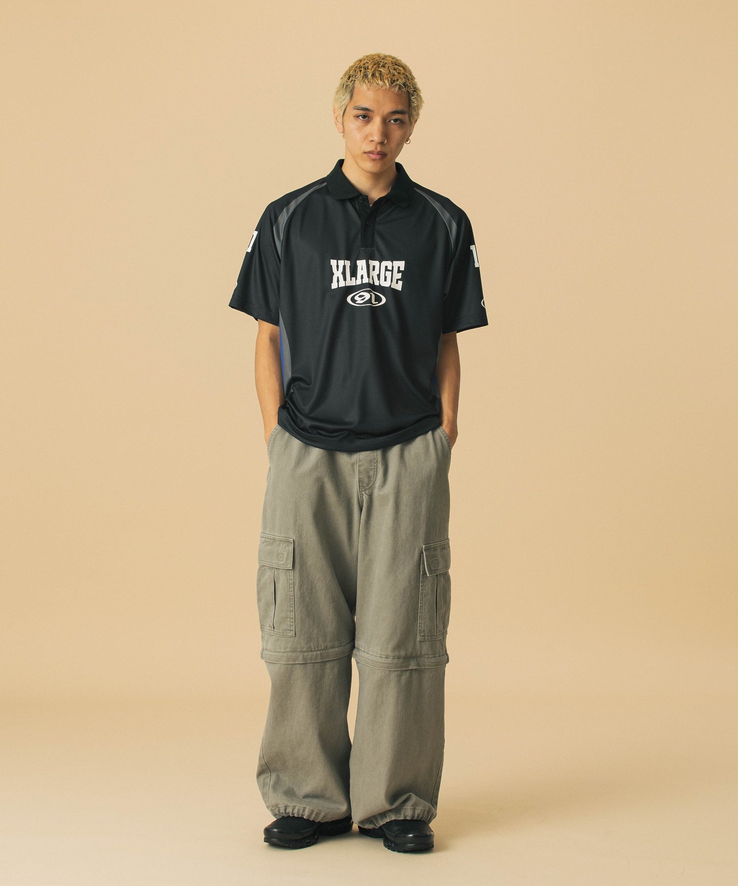 เสื้อยืดแขนยาว XLARGE รุ่น Football Shirt