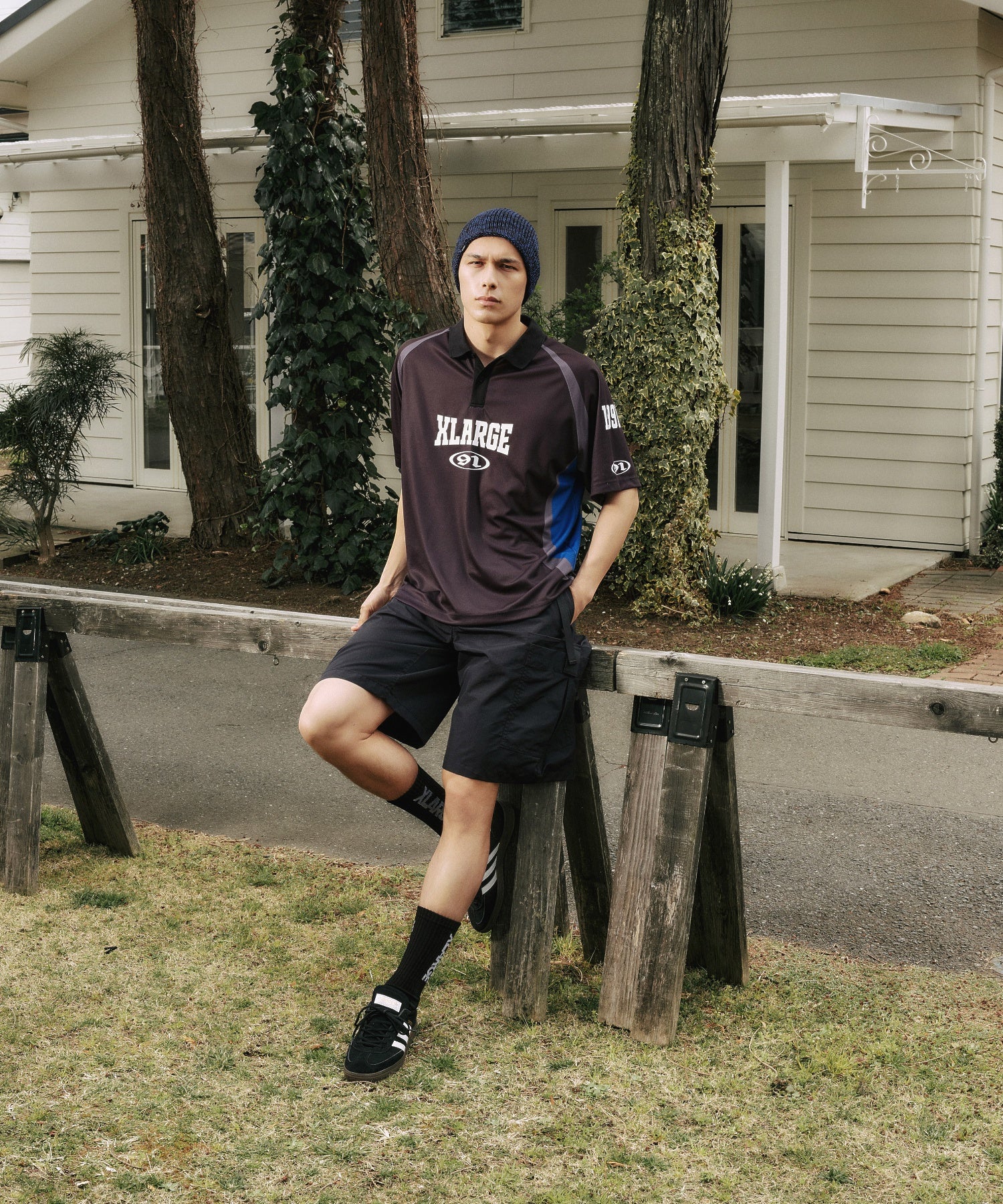 เสื้อยืดแขนยาว XLARGE รุ่น Football Shirt