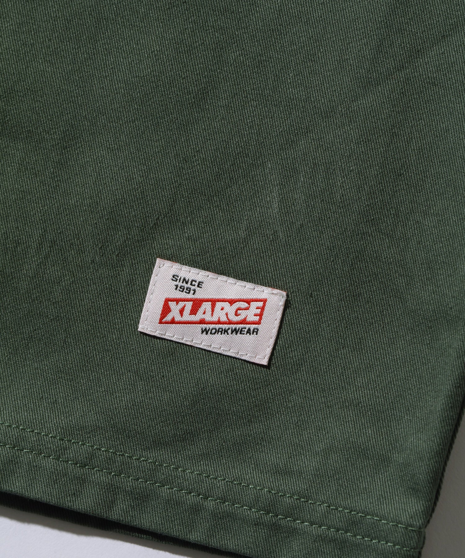 เสื้อเชิ้ต XLARGE รุ่น Zip Up S/S Work Shirt