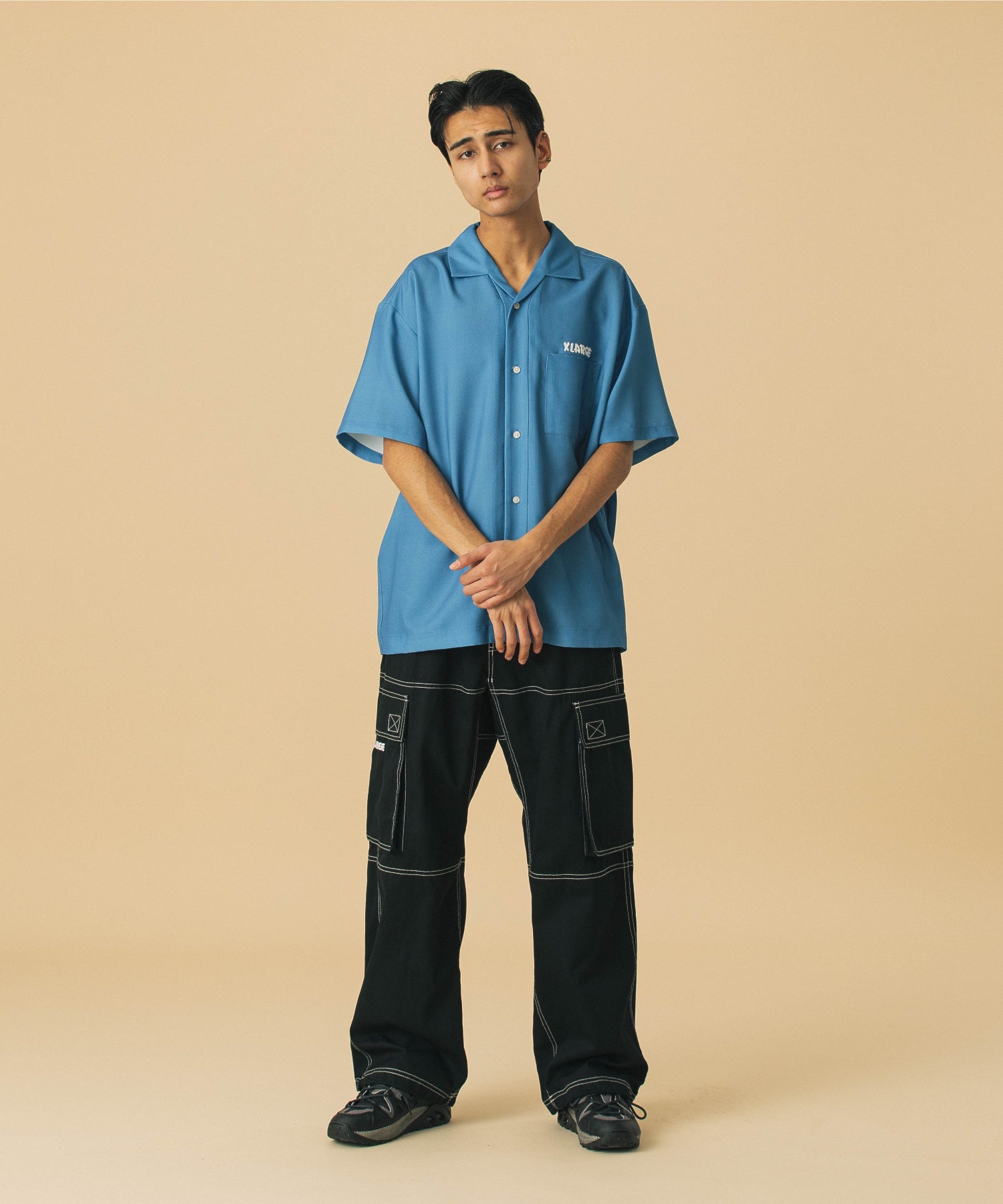 เสื้อเชิ้ต XLARGE รุ่น Drawing Og S/S Shirt