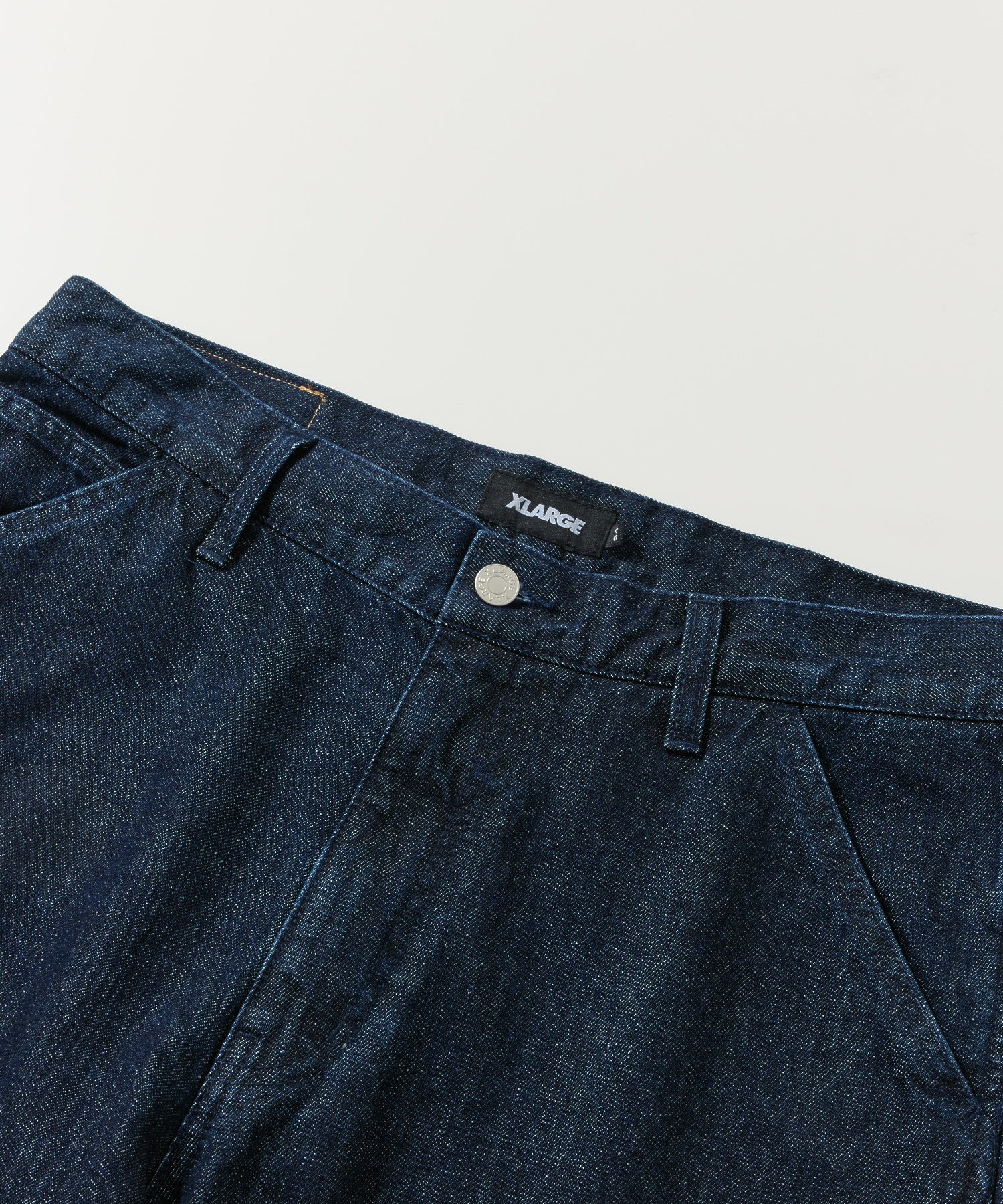 กางเกงขายาว XLARGE รุ่น Old English Denim Painter Pants