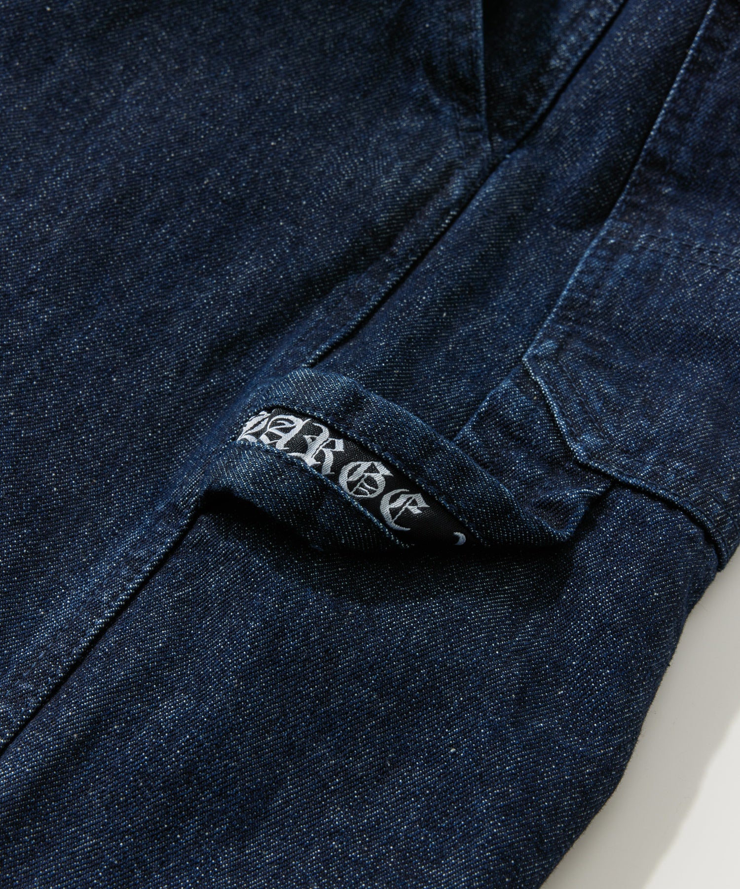 กางเกงขายาว XLARGE รุ่น Old English Denim Painter Pants