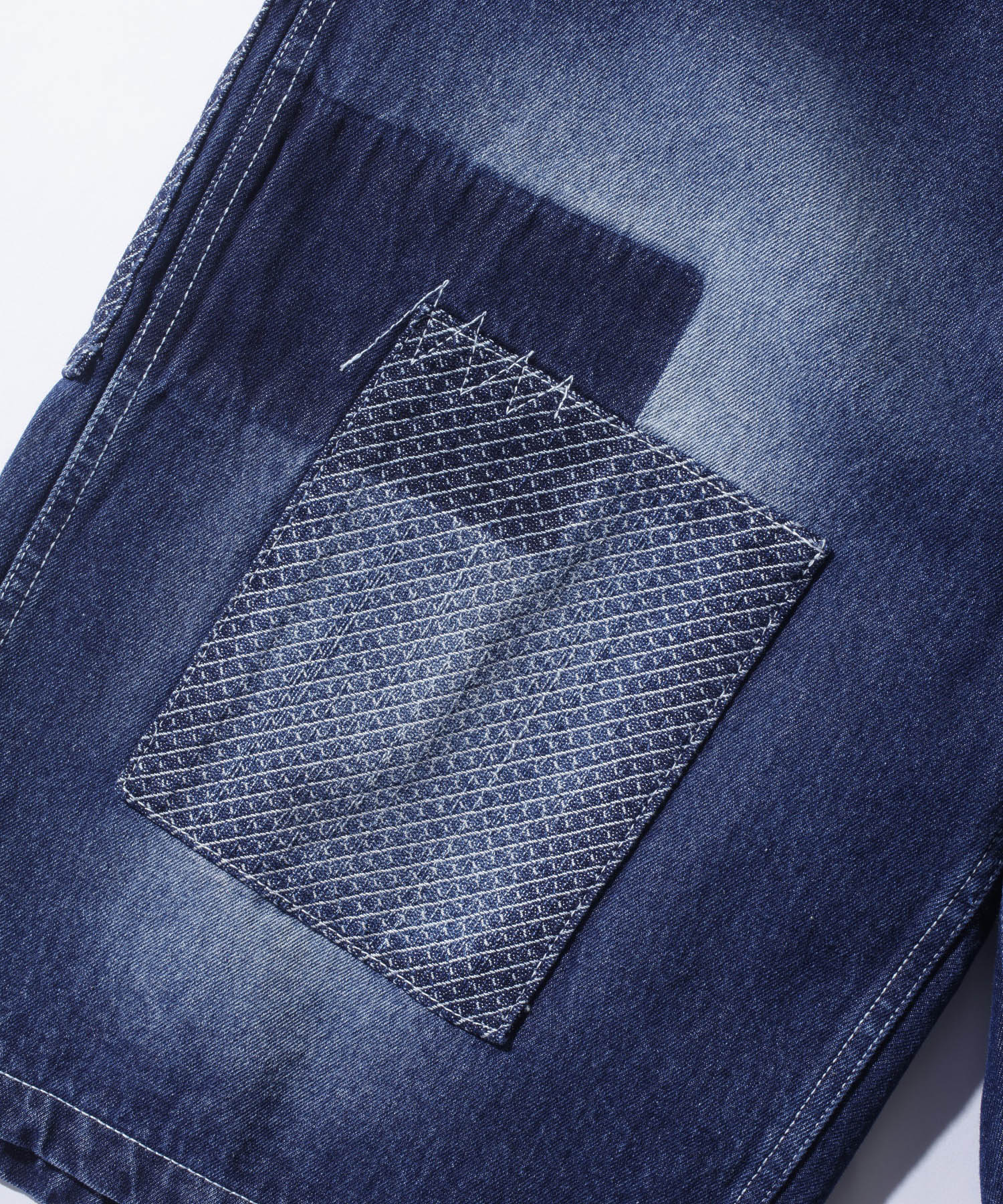 กางเกงขาสั้น XLARGE รุ่น Custom Denim Short Pants