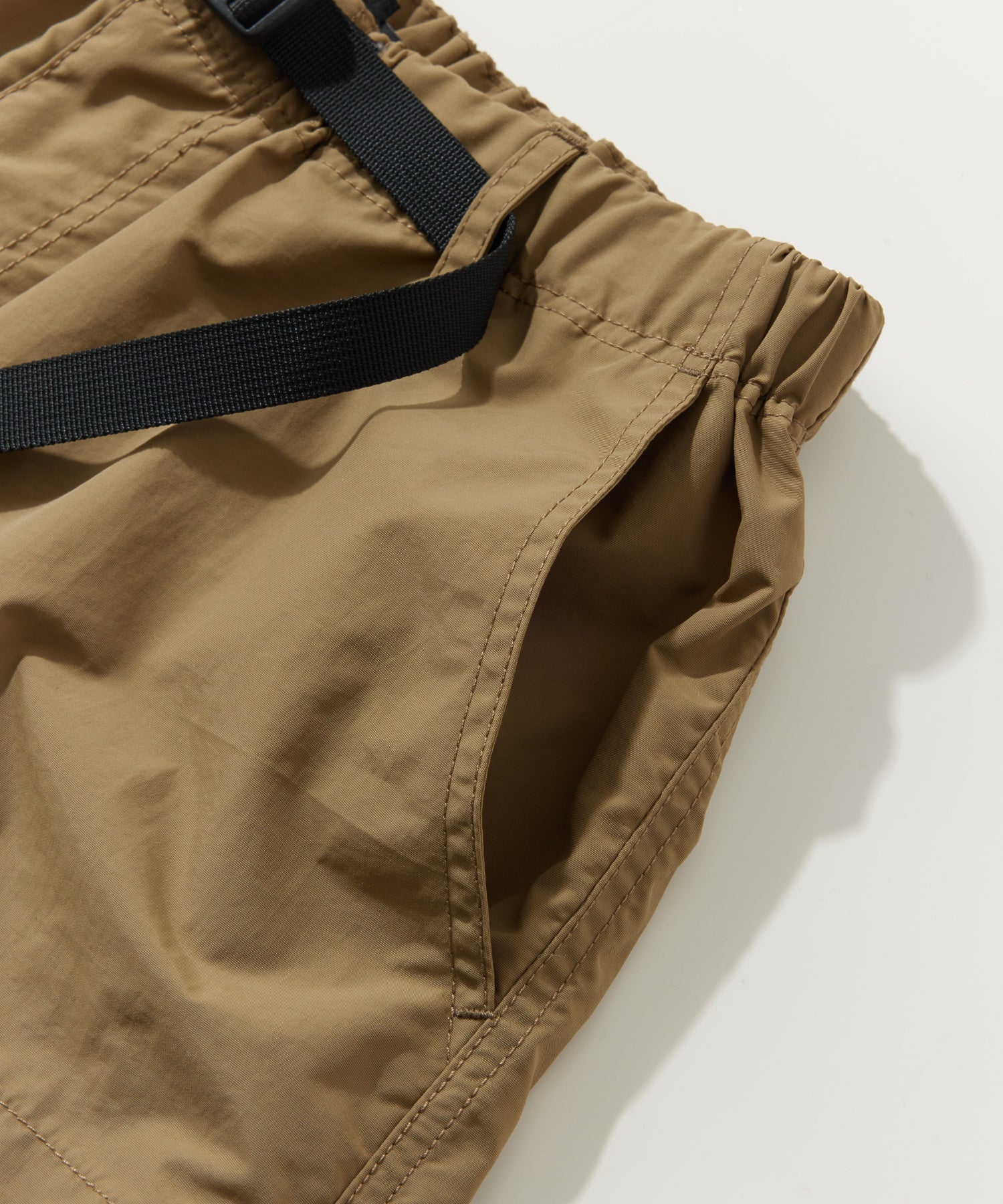 กางเกงขาสั้น XLARGE รุ่น Nylon Cargo Short Pants