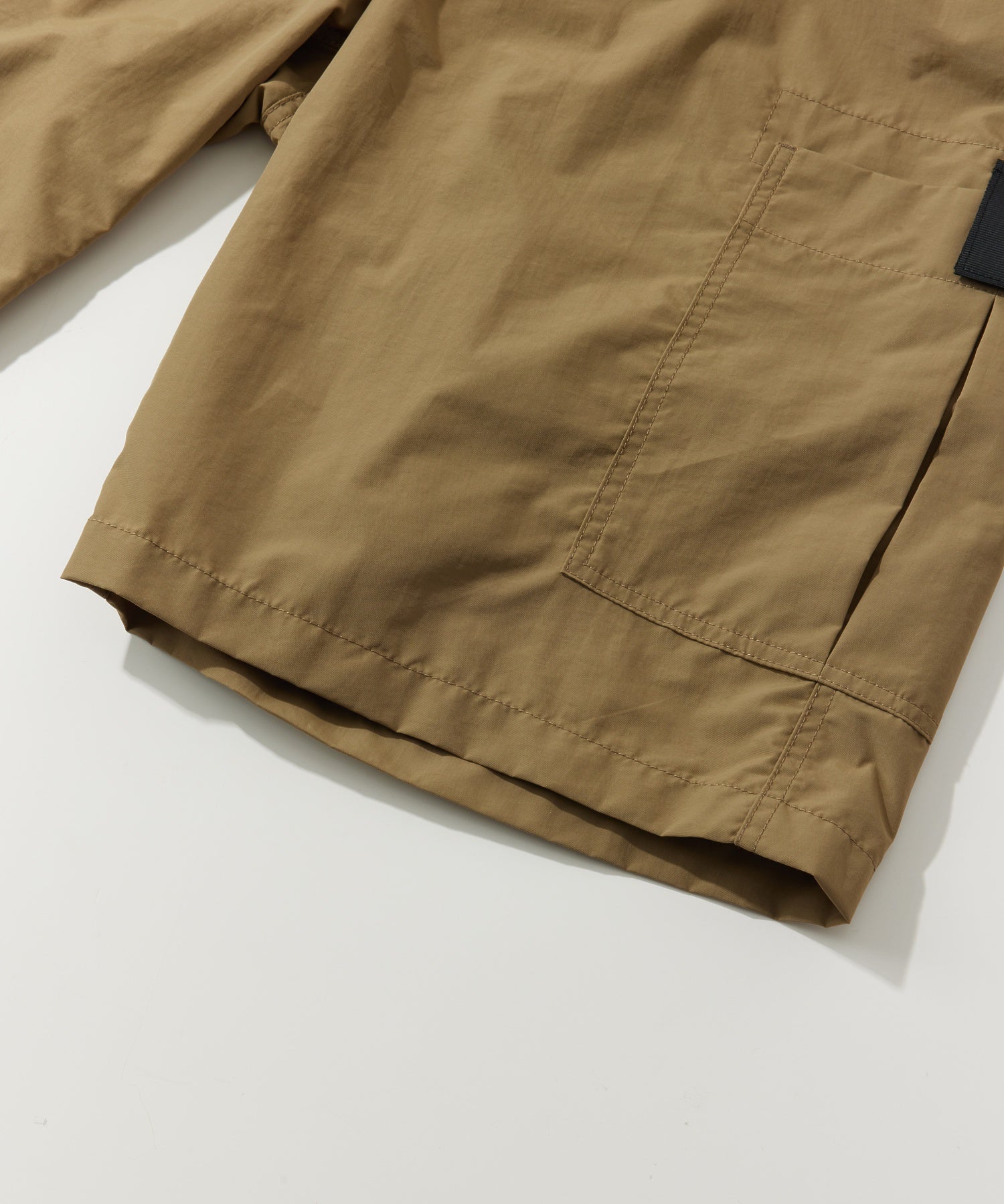 กางเกงขาสั้น XLARGE รุ่น Nylon Cargo Short Pants