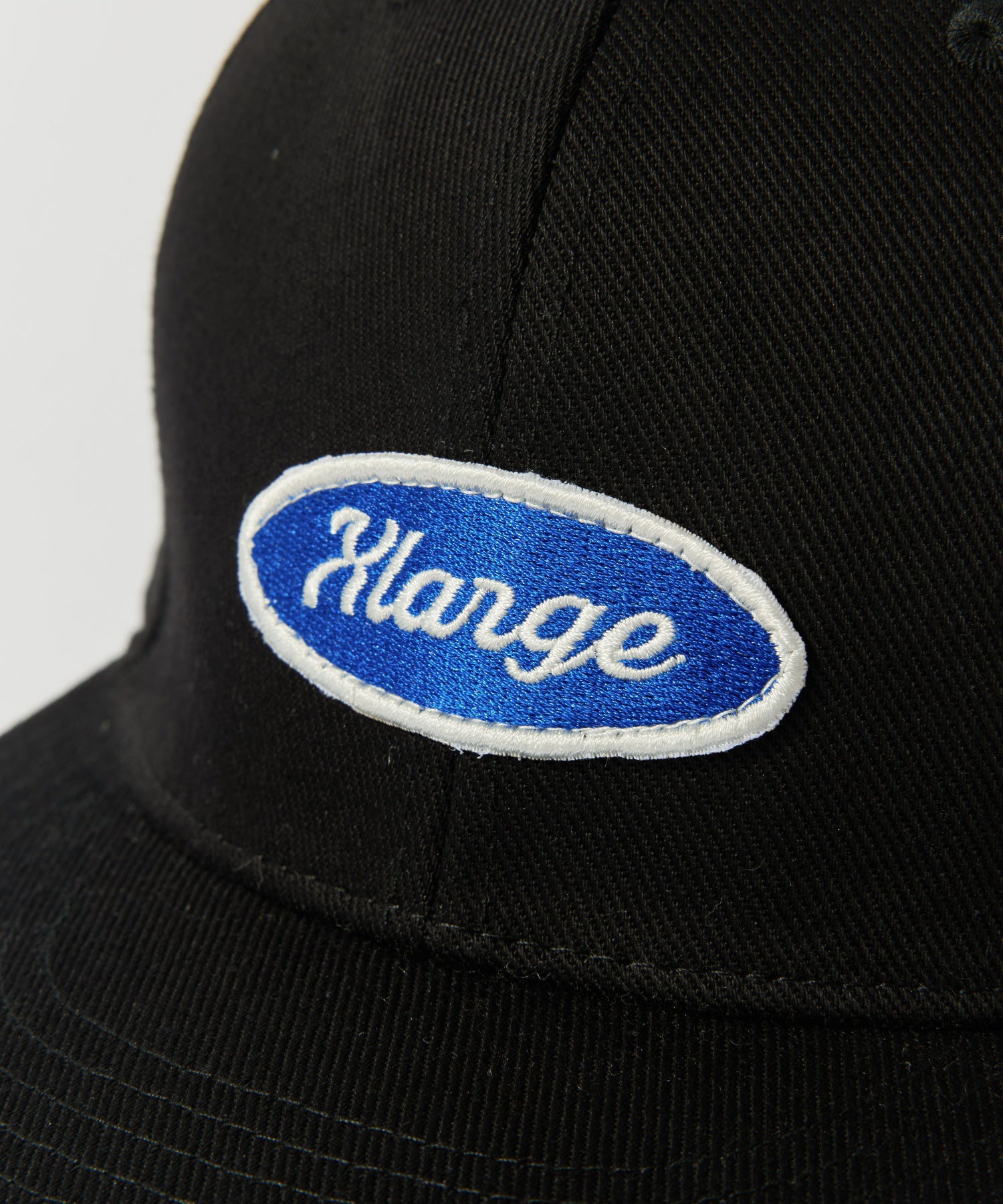หมวก XLARGE รุ่น Oval Logo 6Panel Cap
