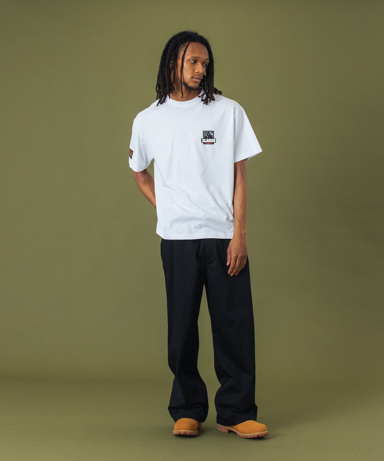 เสื้อยืดแขนสั้น XLARGE รุ่น Xlarge X Roland Og Box S/S Tee