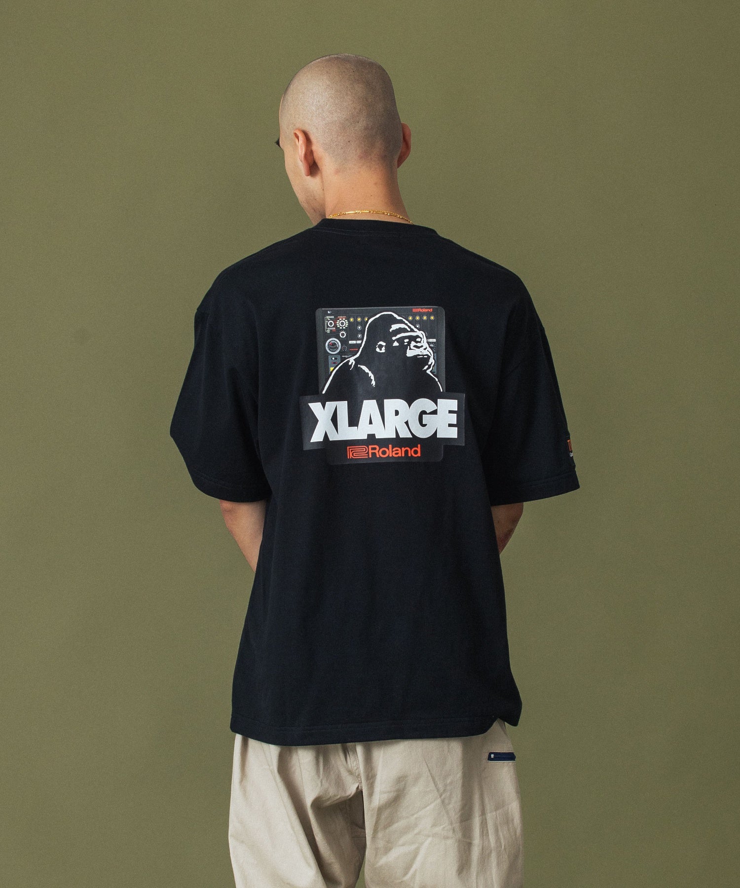 เสื้อยืดแขนสั้น XLARGE รุ่น Xlarge X Roland Og Box S/S Tee