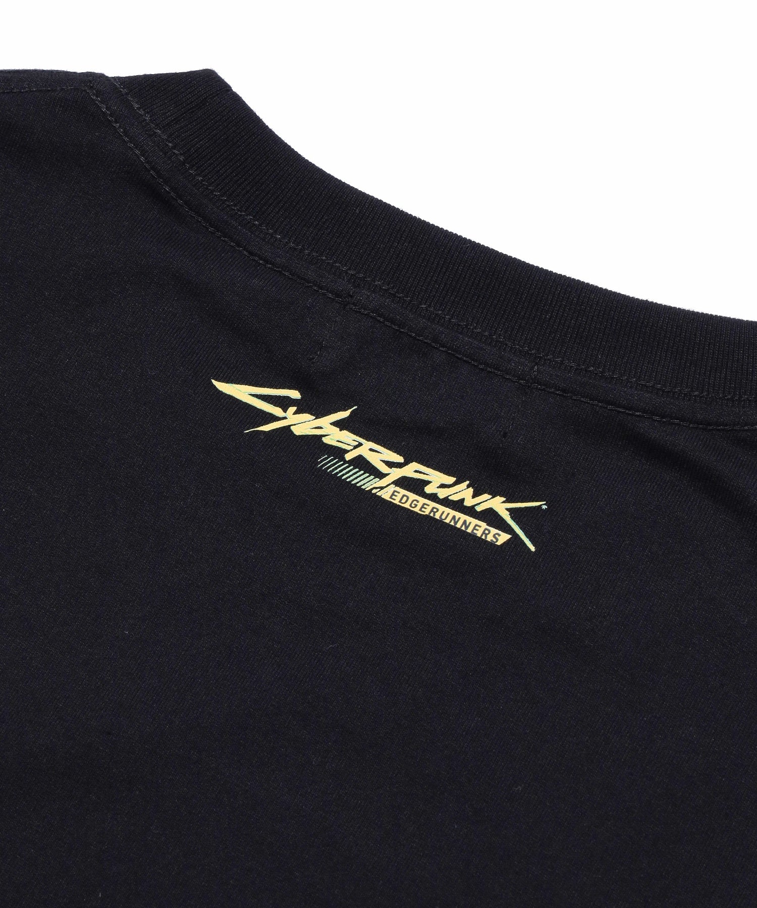 เสื้อยืดแขนสั้น XLARGE รุ่น XLARGE X CYBERPUNK EDGERUNNERS S/S TEE DAVID