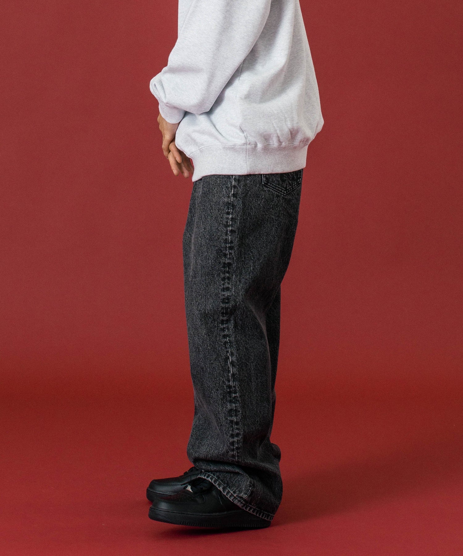 กางเกงยีนส์ผ้าเดนิม XLARGE รุ่น OVERDYED DENIM PANTS