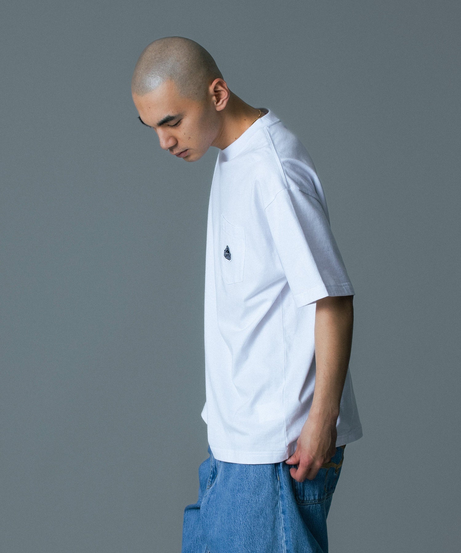 เสื้อยืดแขนสั้น XLARGE รุ่น SLANTED OG S/S POCKET TEE