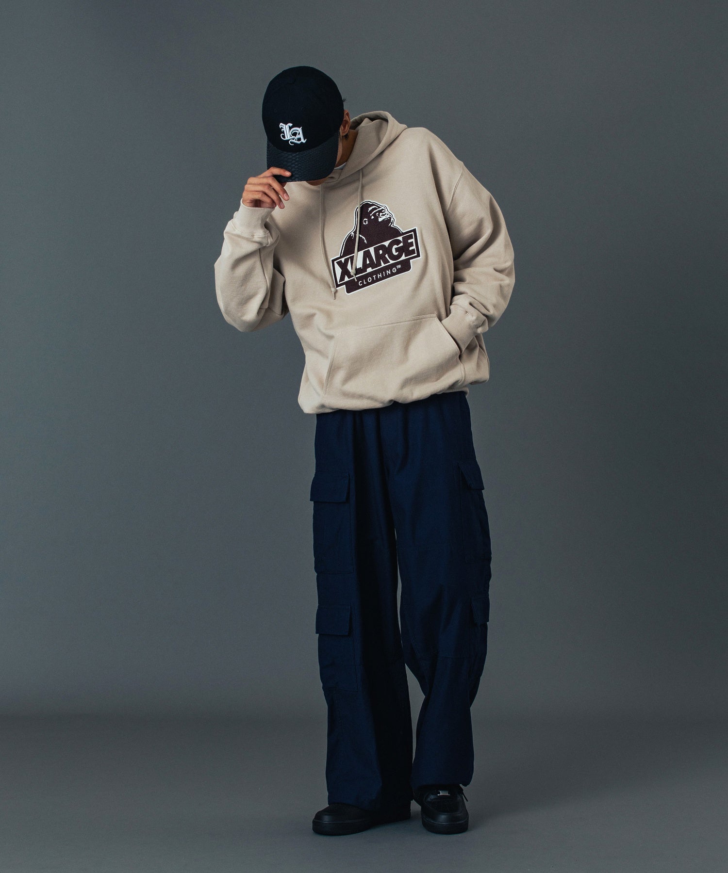 เสื้อฮู้ด XLARGE รุ่น SLANTED OG PULLOVER HOODED SWEATSHIRT