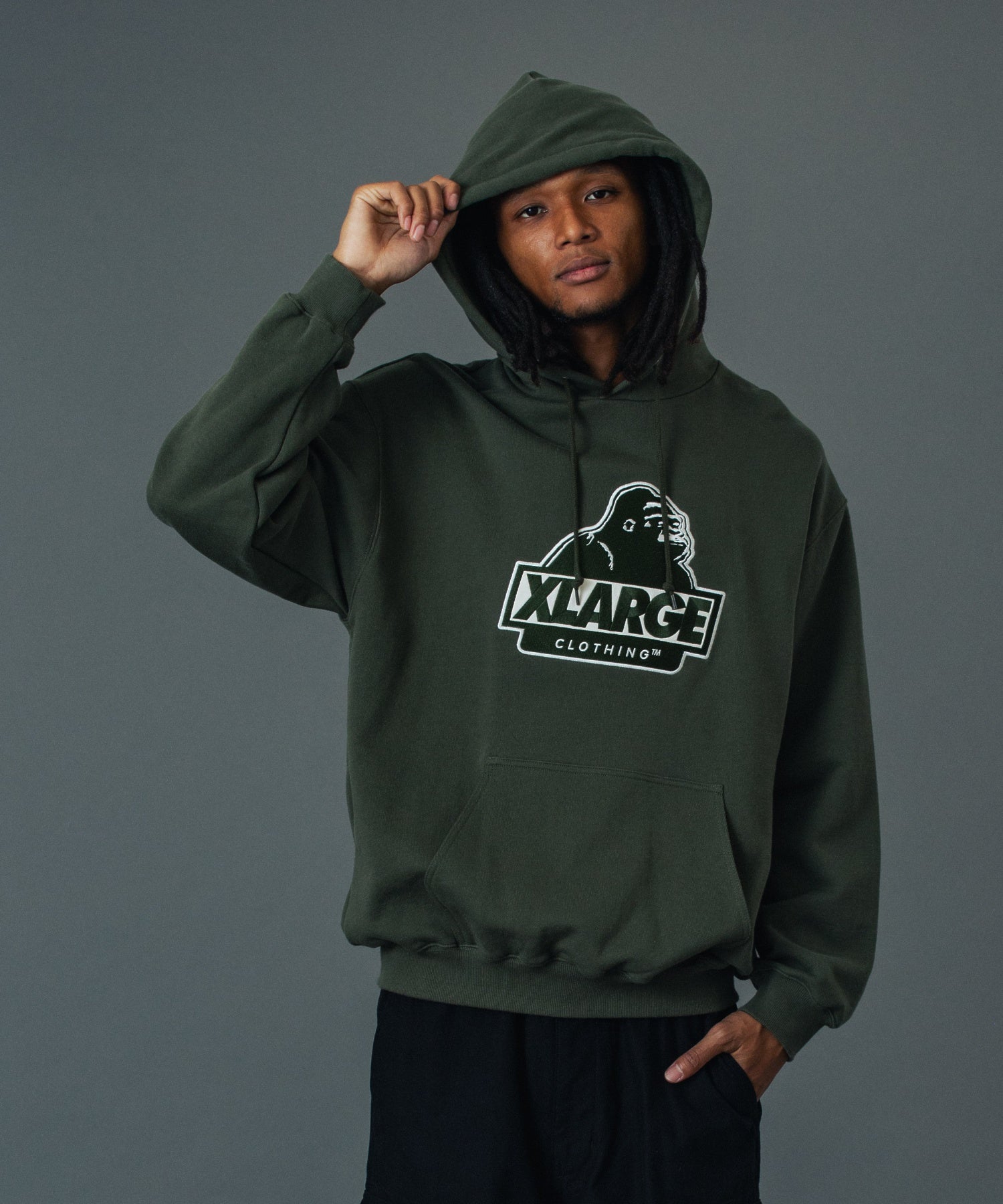 เสื้อฮู้ด XLARGE รุ่น SLANTED OG PULLOVER HOODED SWEATSHIRT