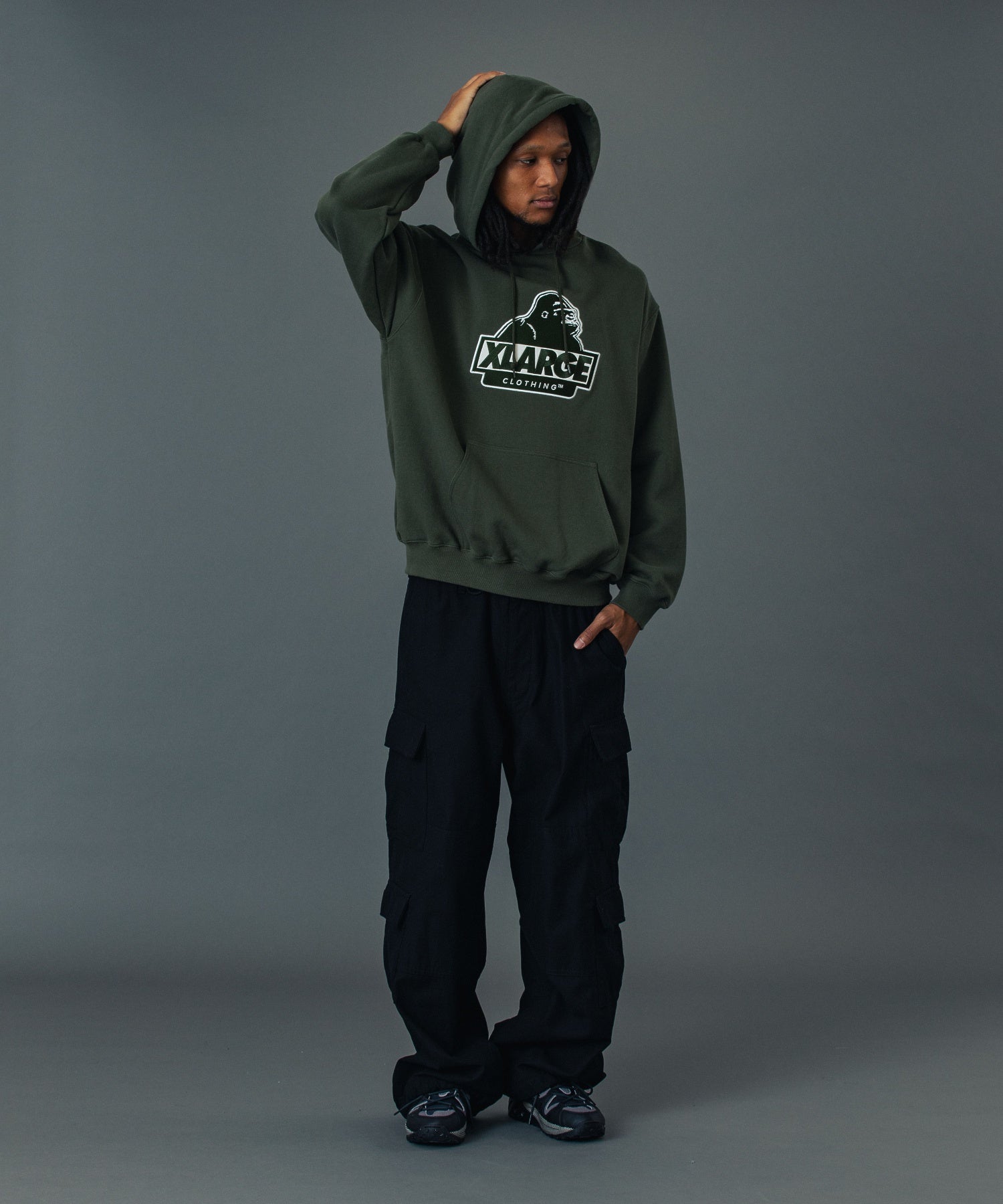 เสื้อฮู้ด XLARGE รุ่น SLANTED OG PULLOVER HOODED SWEATSHIRT