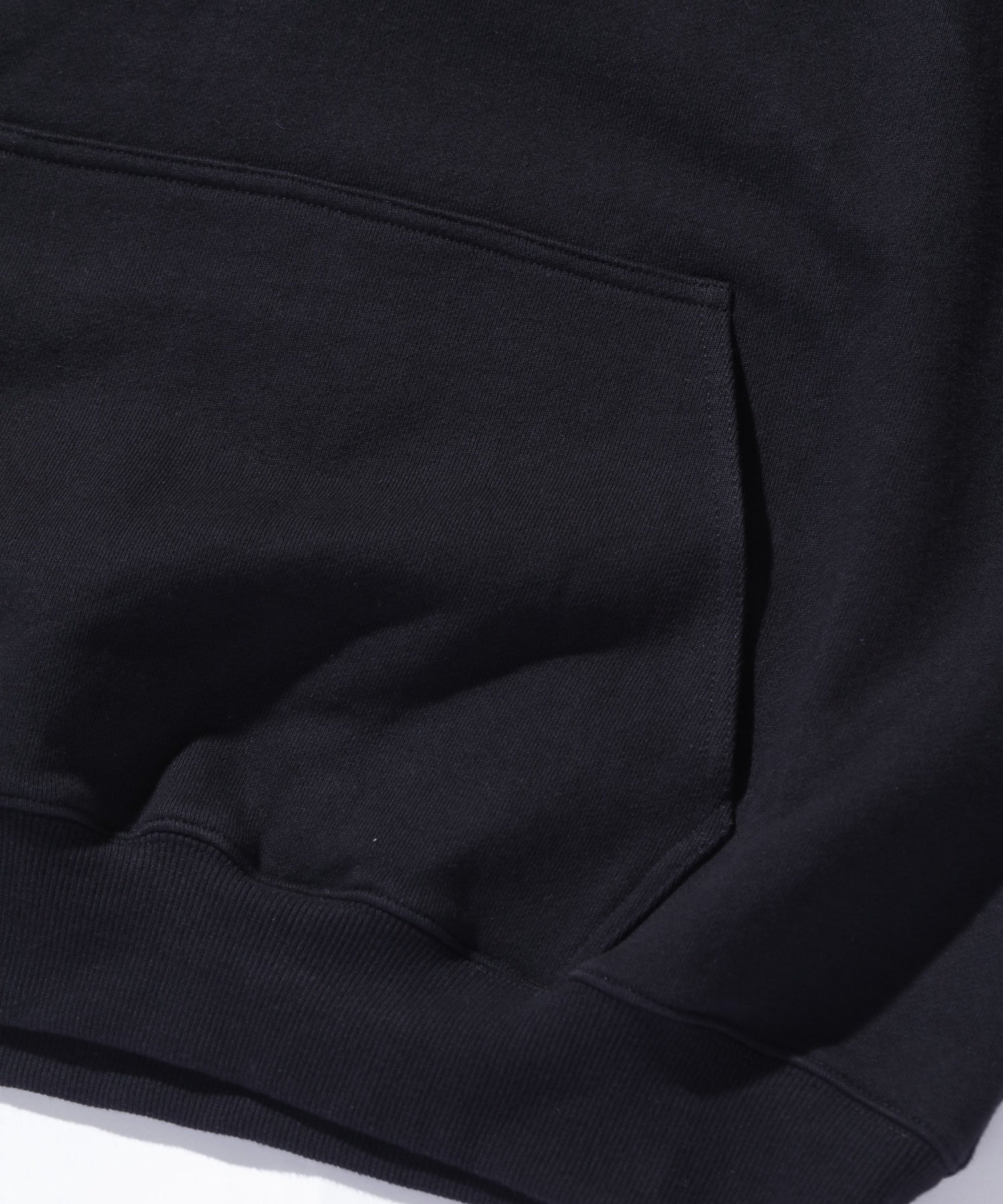 เสื้อฮู้ด XLARGE รุ่น SLANTED OG PULLOVER HOODED SWEATSHIRT