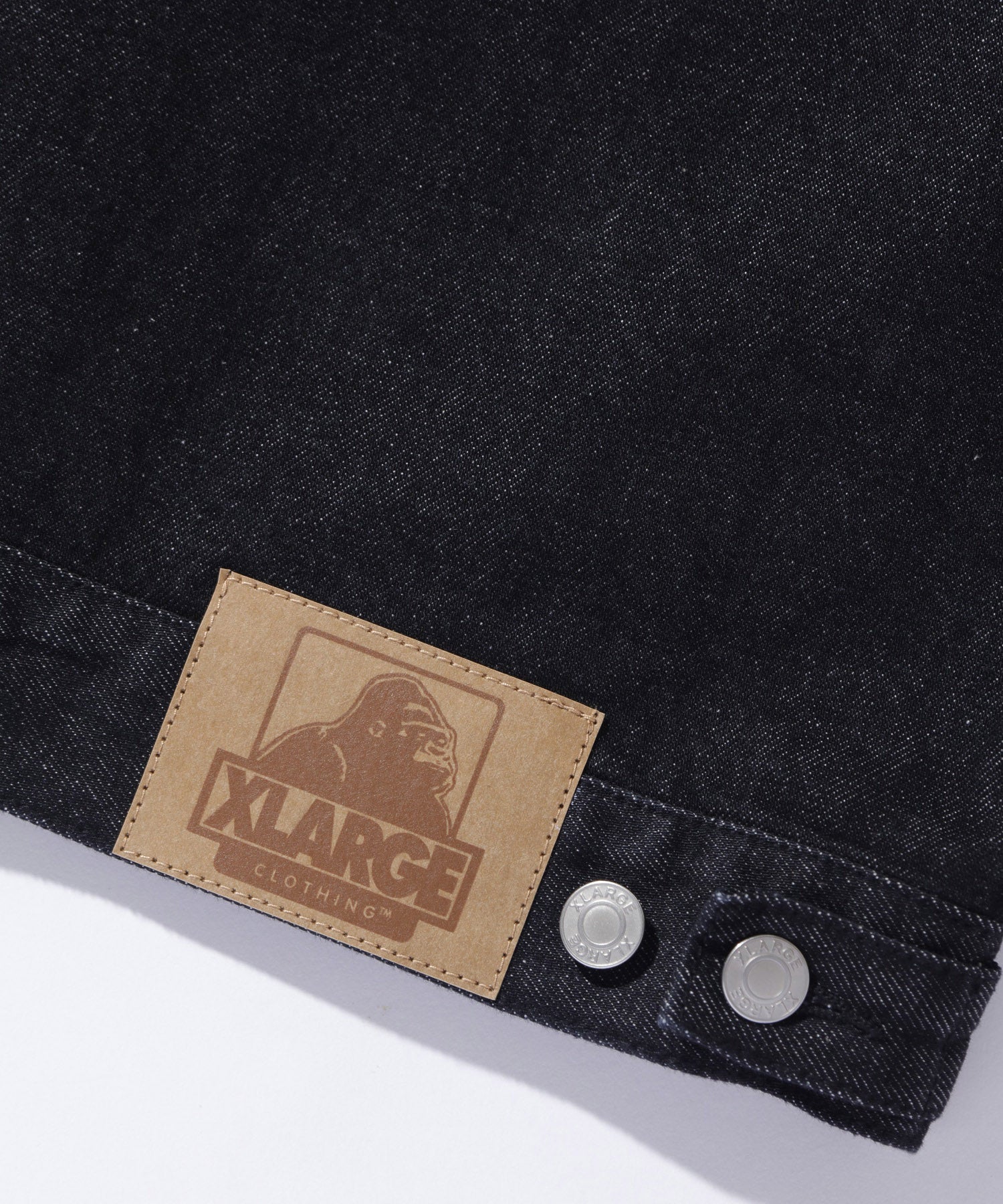 เสื้อแจ็คเก็ตผ้าเดนิม XLARGE รุ่น STAR LOGO DENIM JACKET